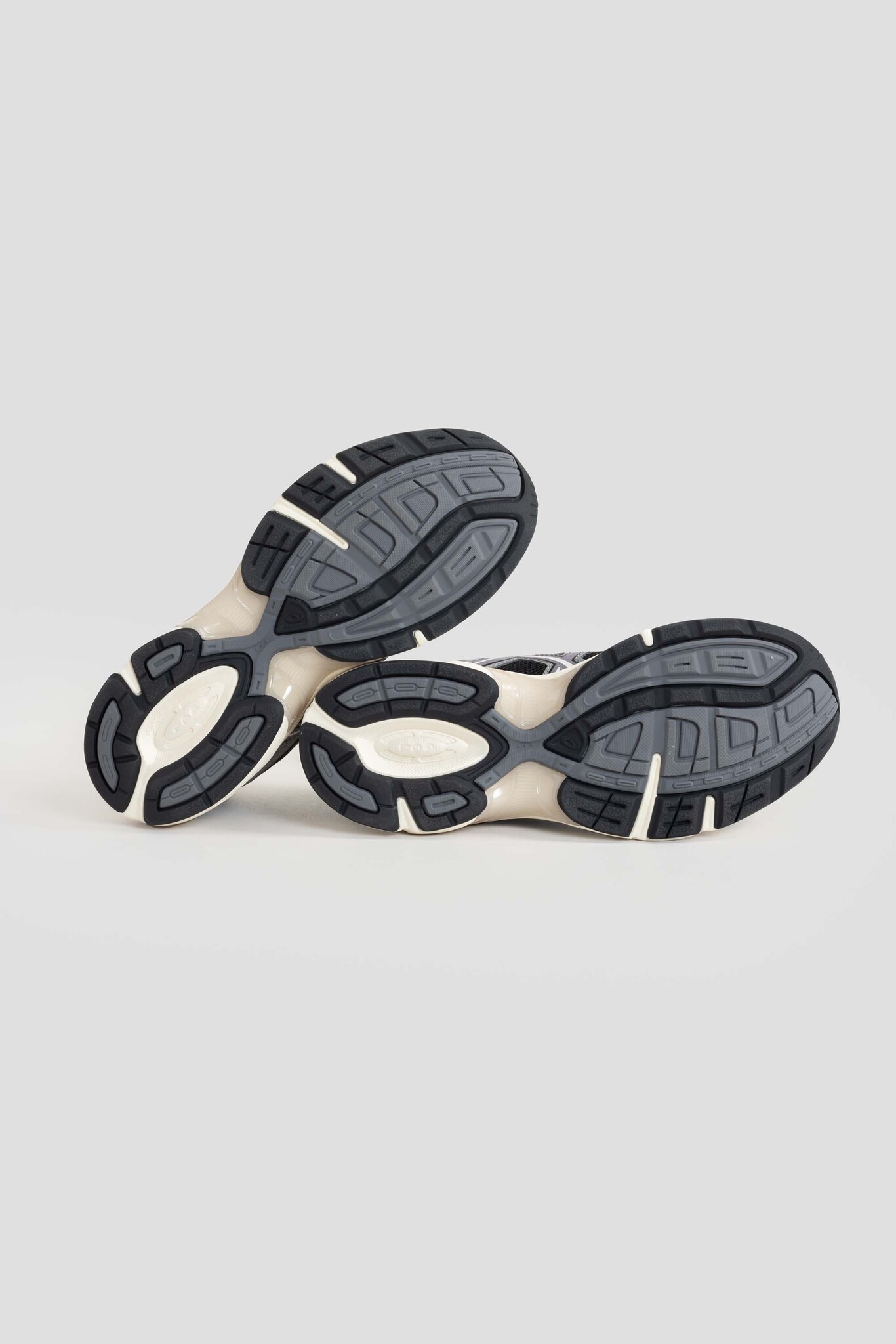 Gel-1130 Black/Carbon
