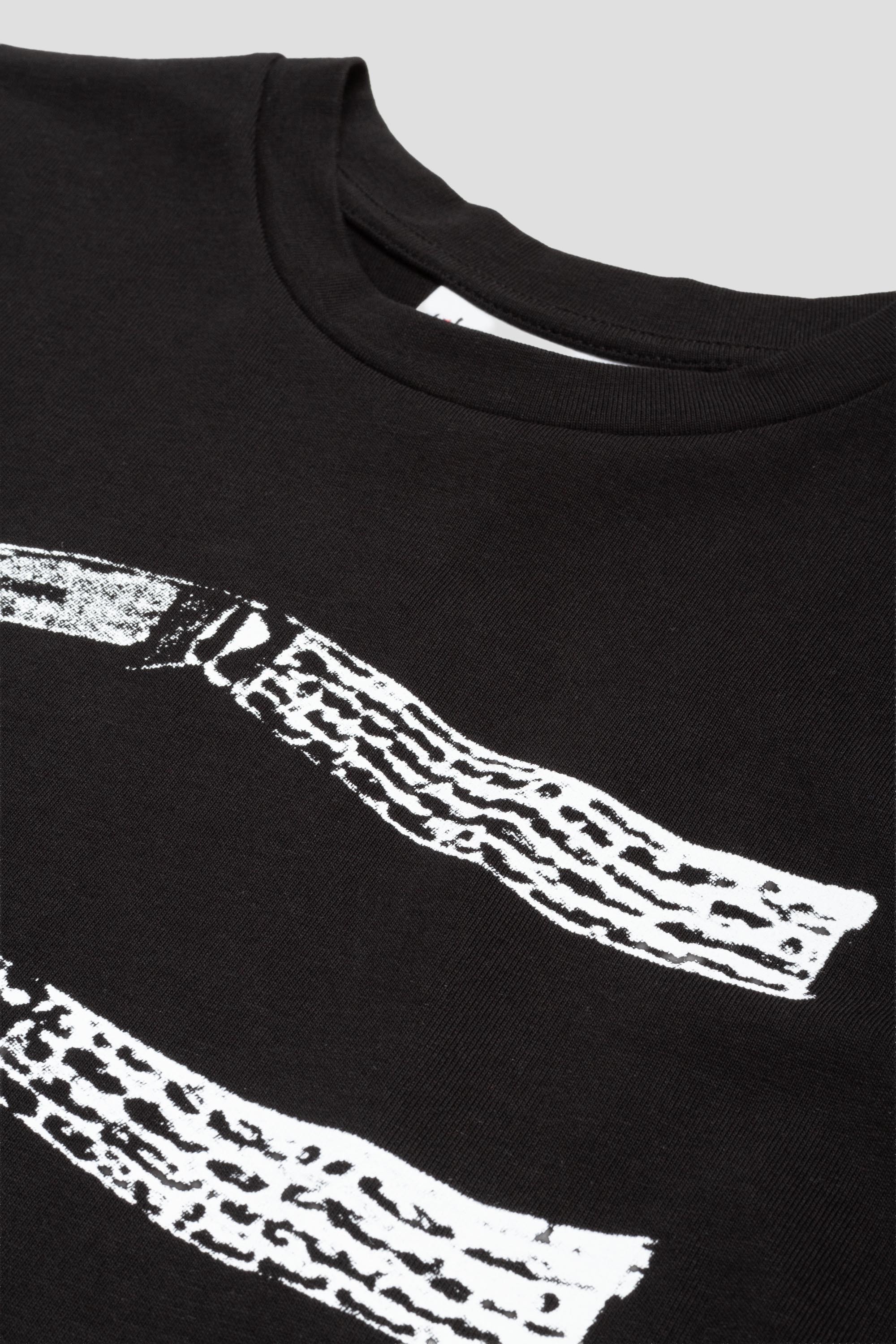 Gardening Knives T-Shirt Black