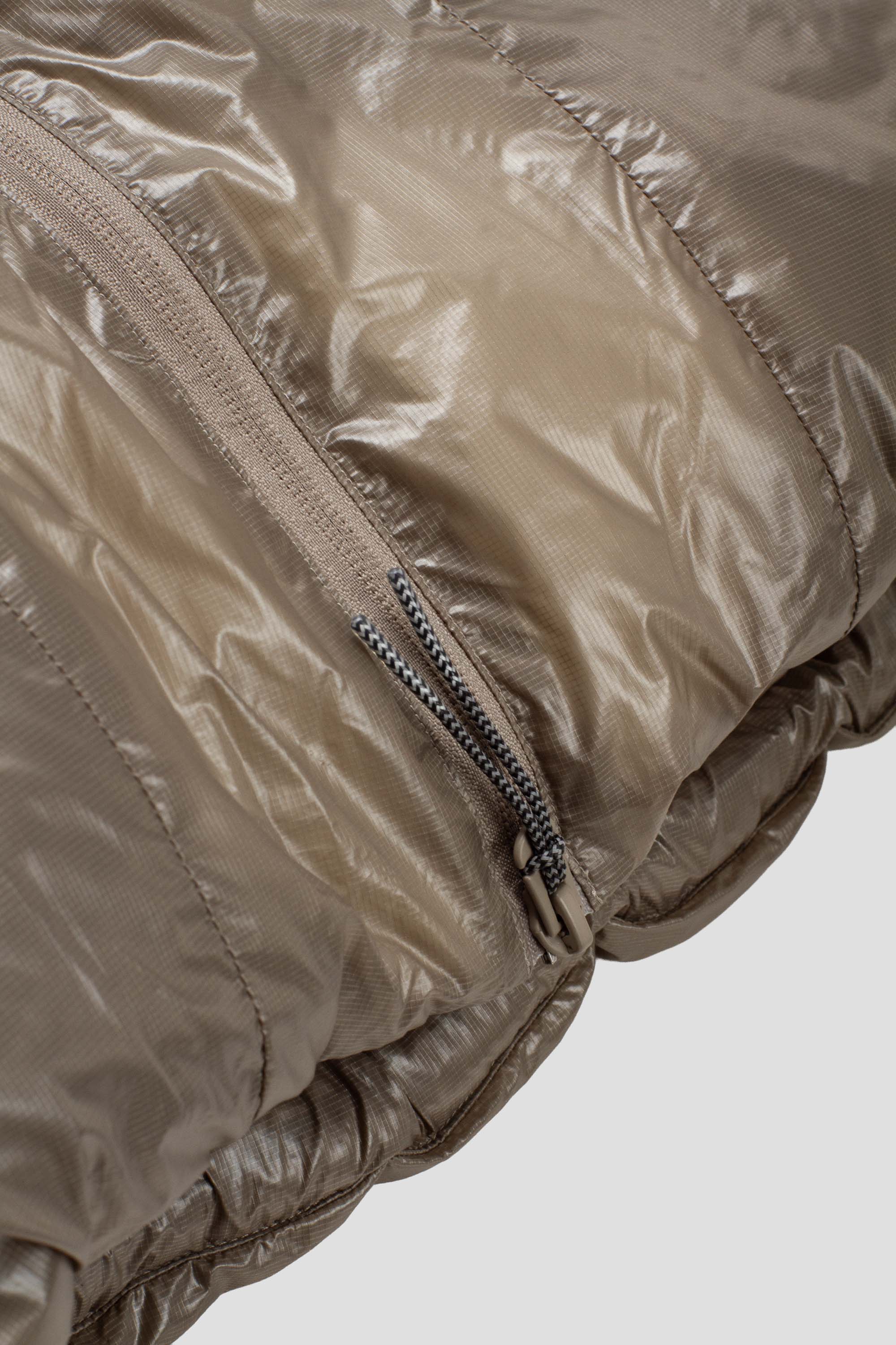 Smooth Down Jacket Taupe