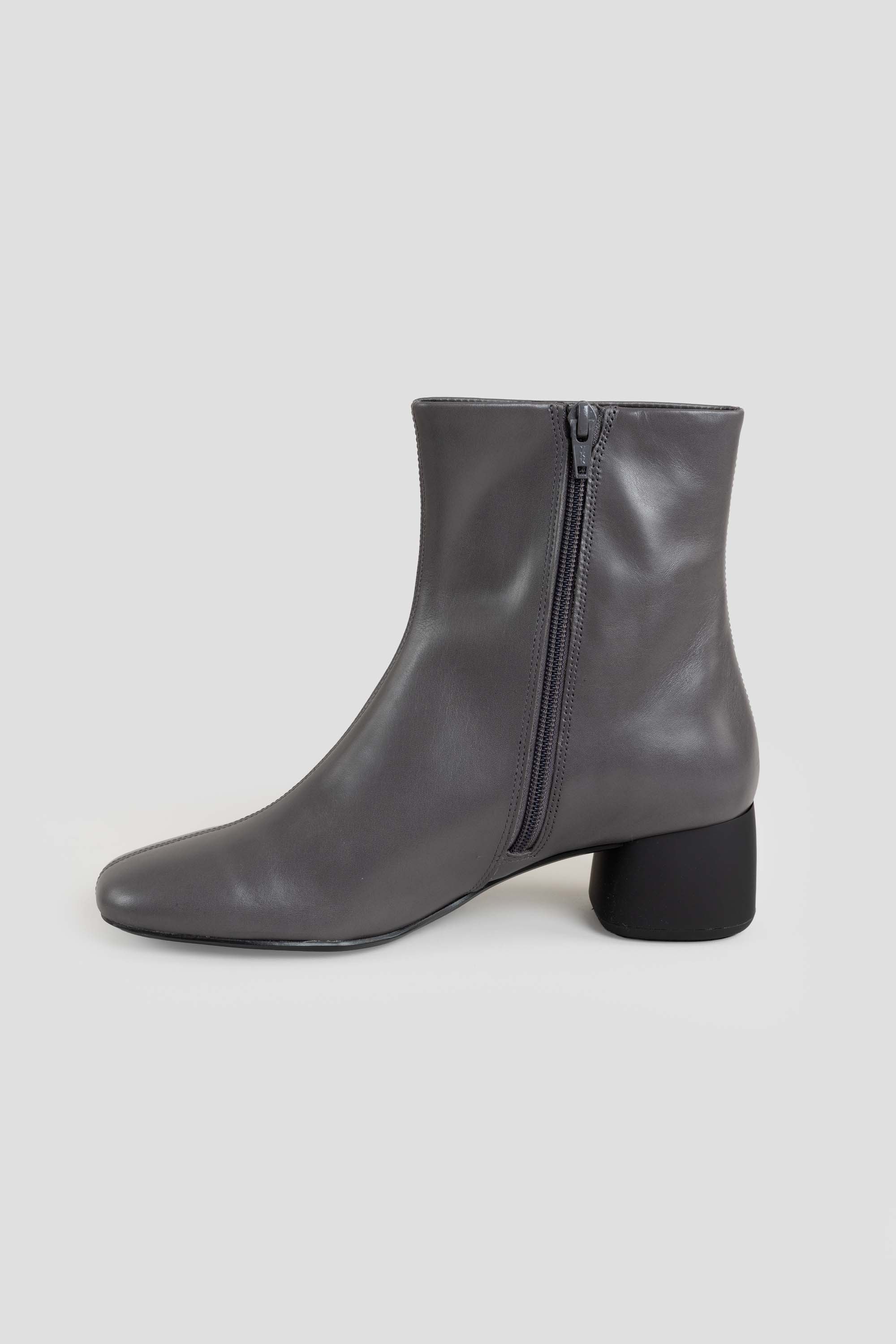 Livia Boots Dark Grey
