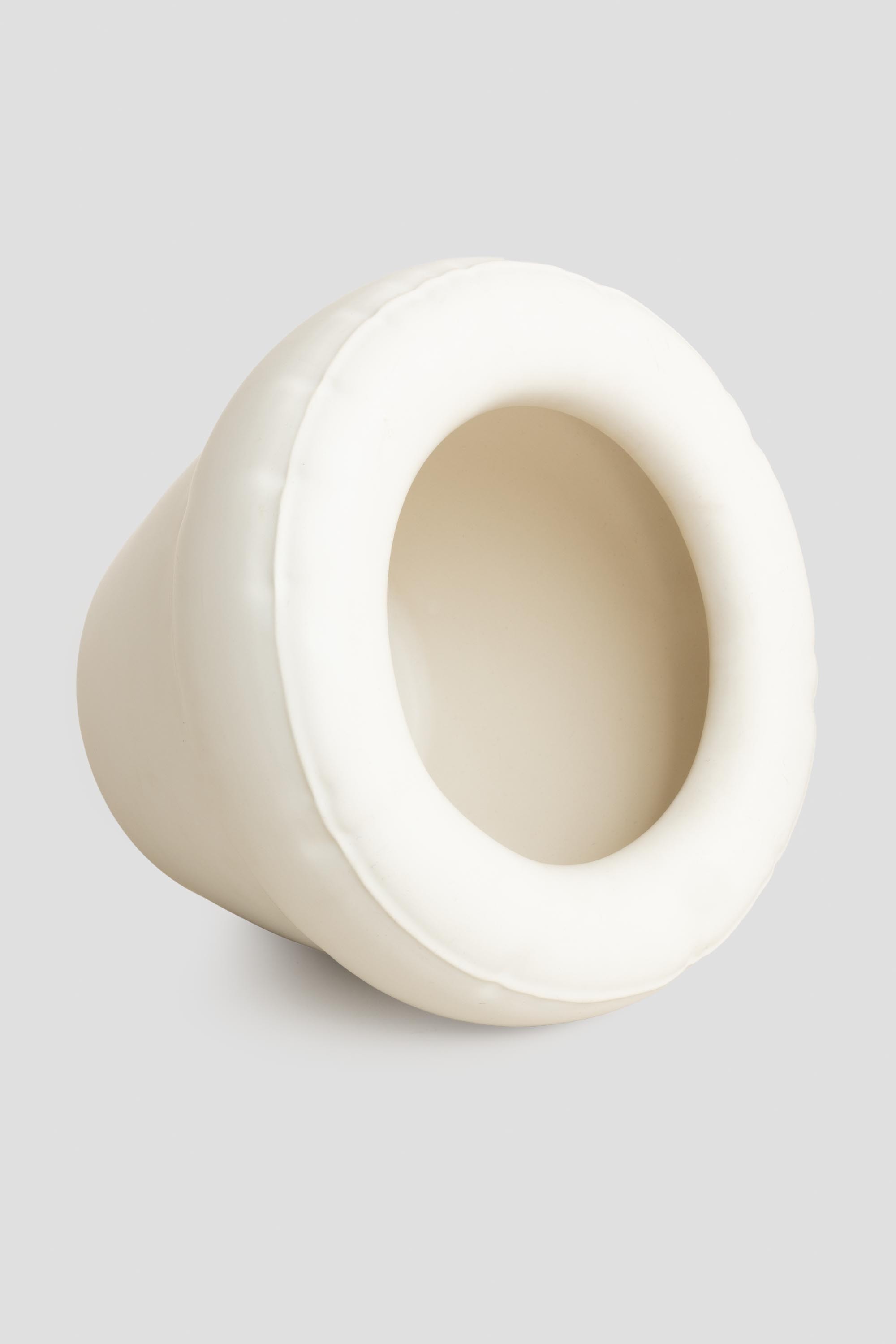 Pierre Planter Bone