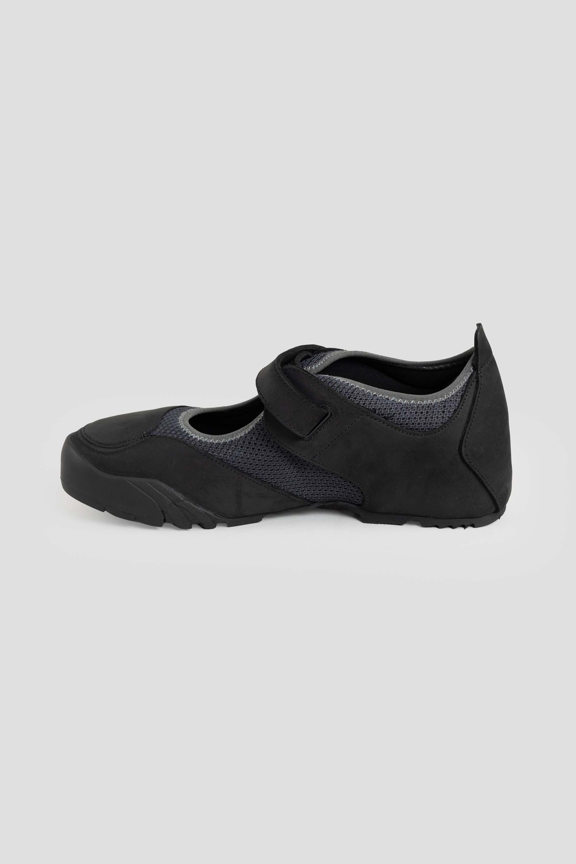 Loie Black Grey