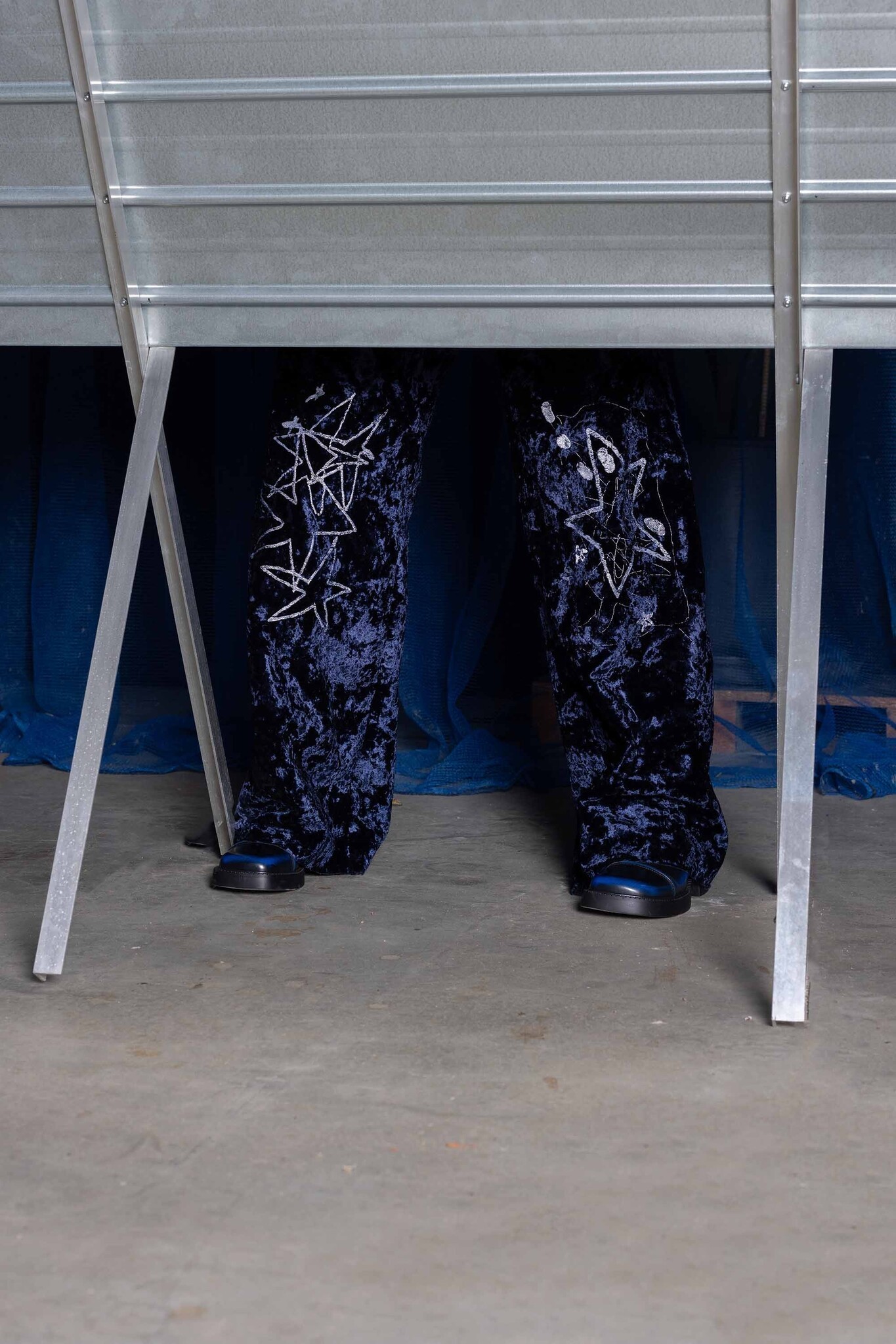 blue trousers with piled stars