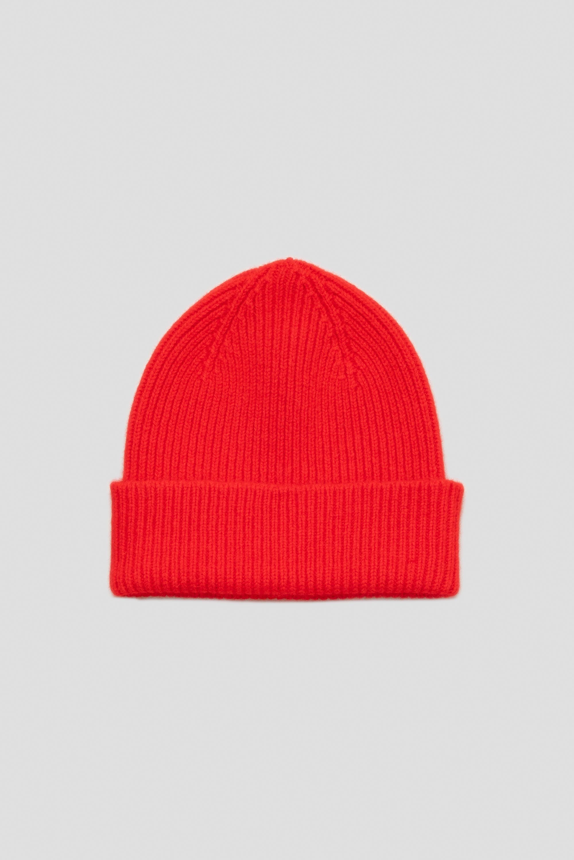 Beanie Crimson