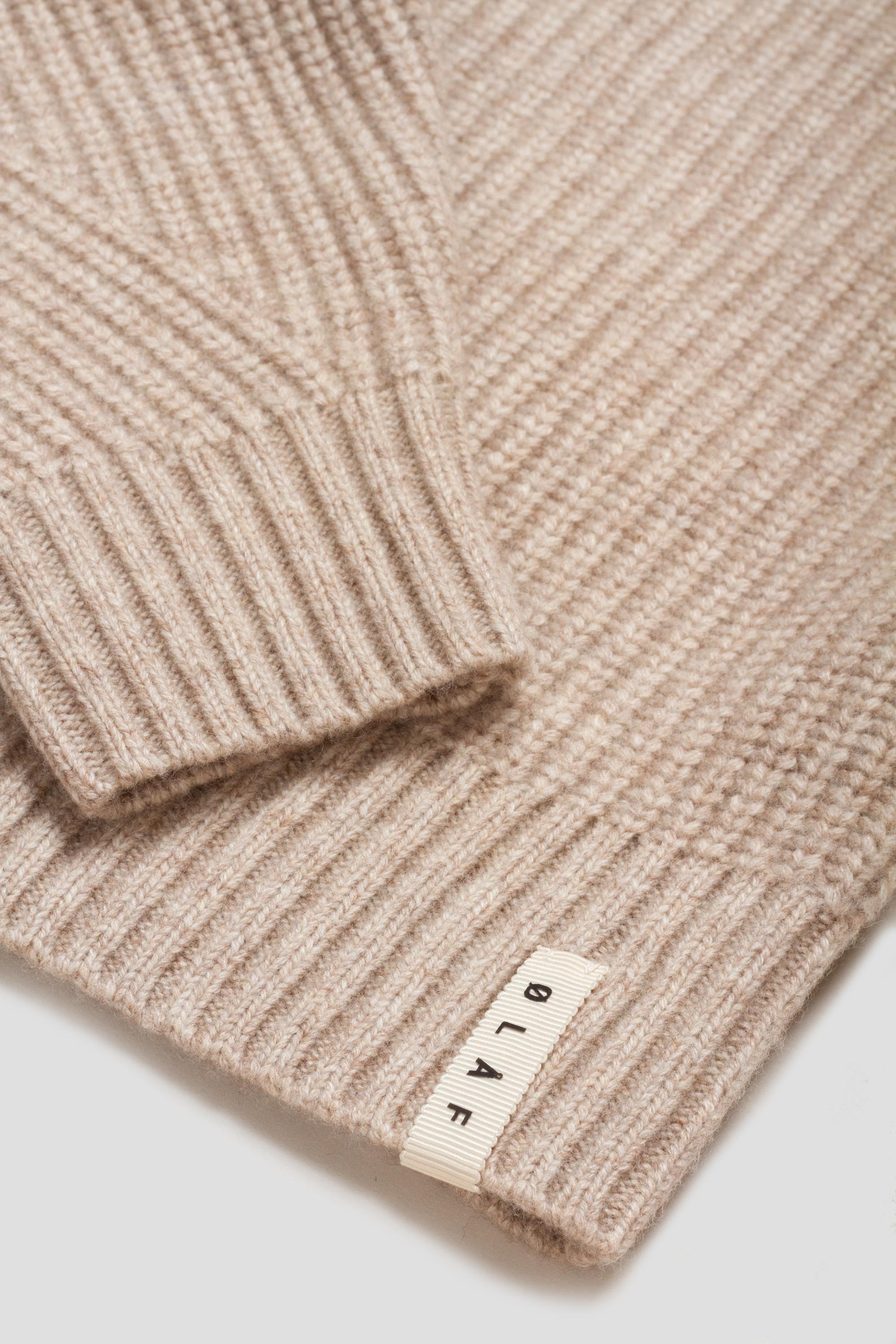 Women's Merino V-Neck Knit Oatmeal