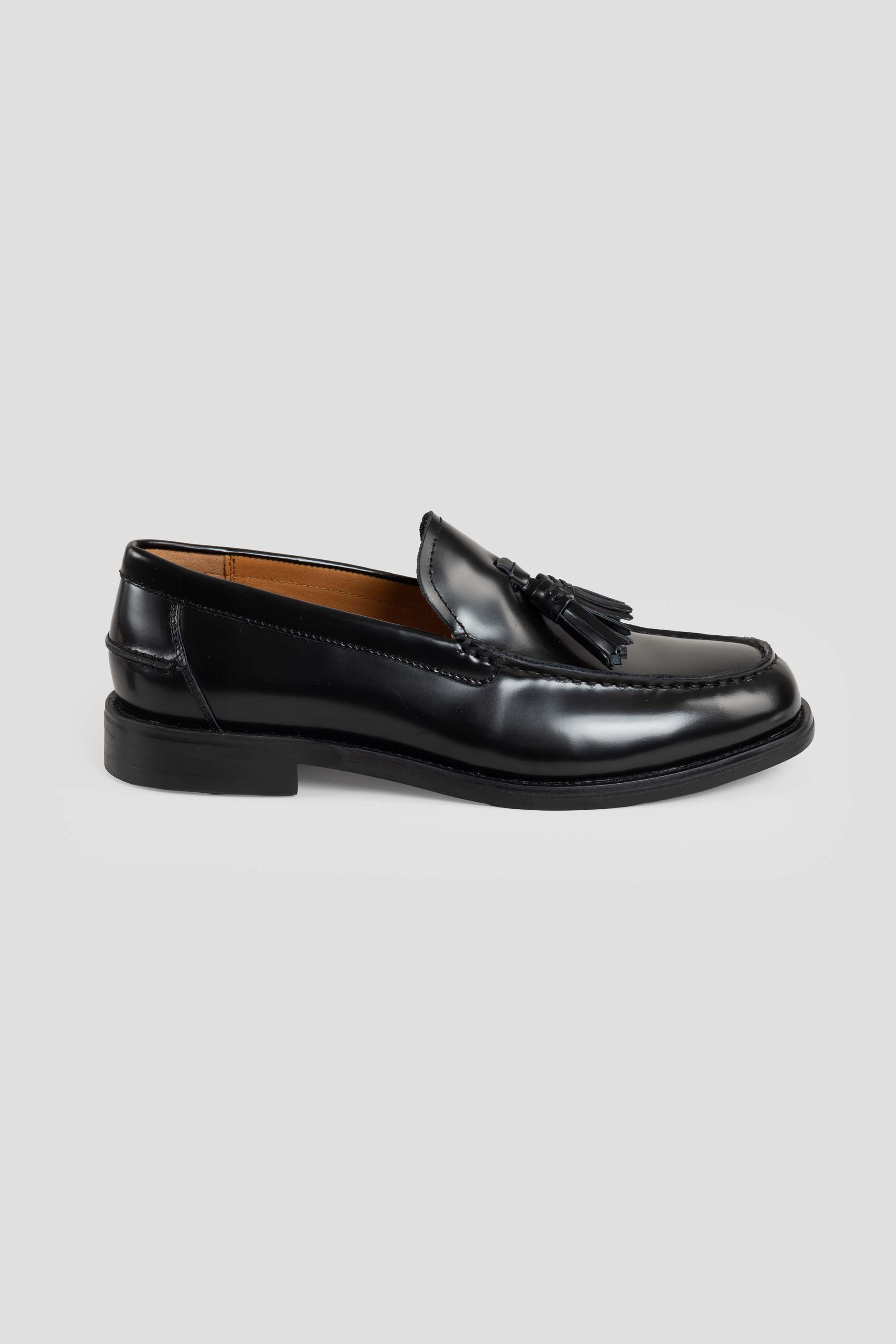 Steven Tassel Loafers Black