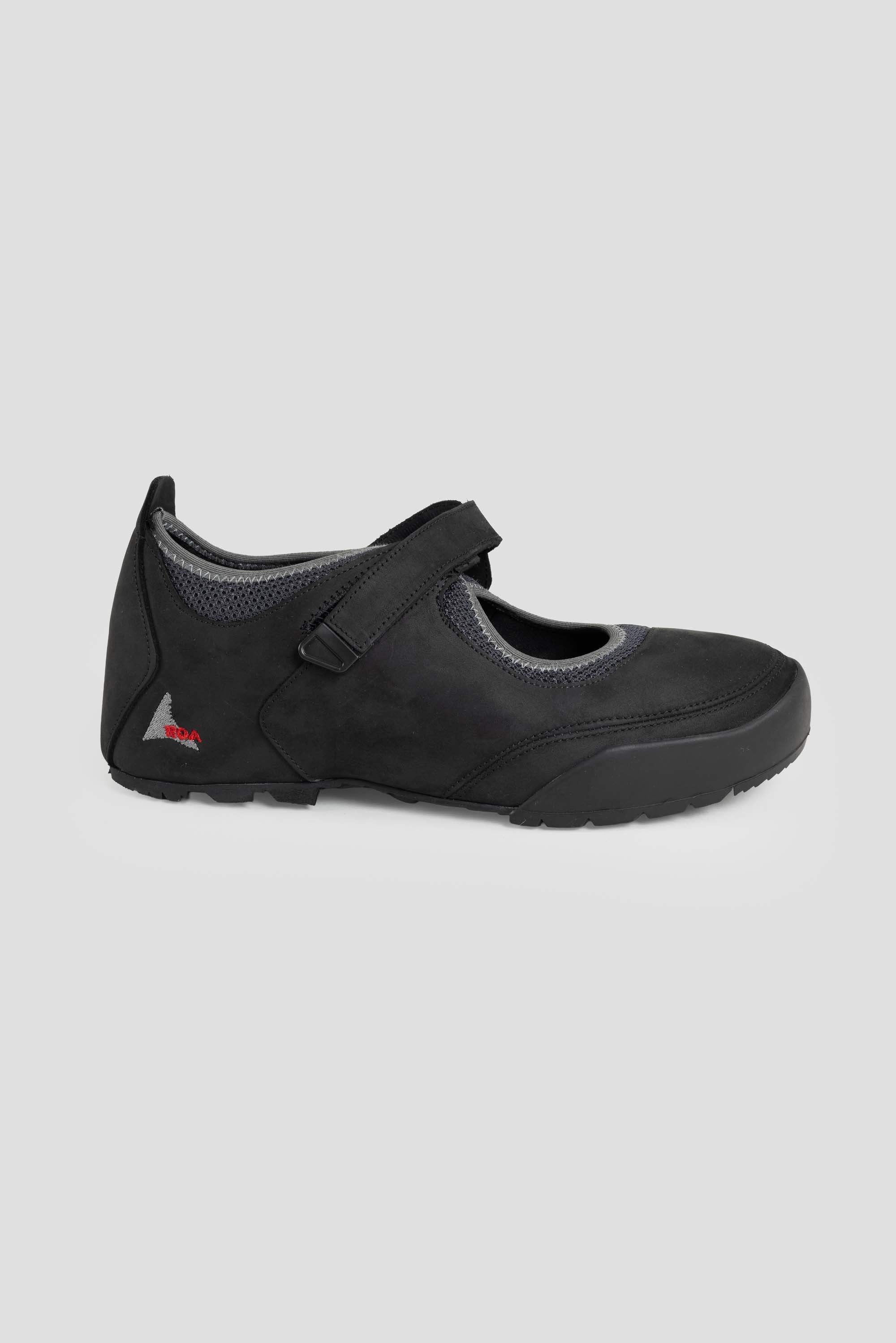 Loie Black Grey