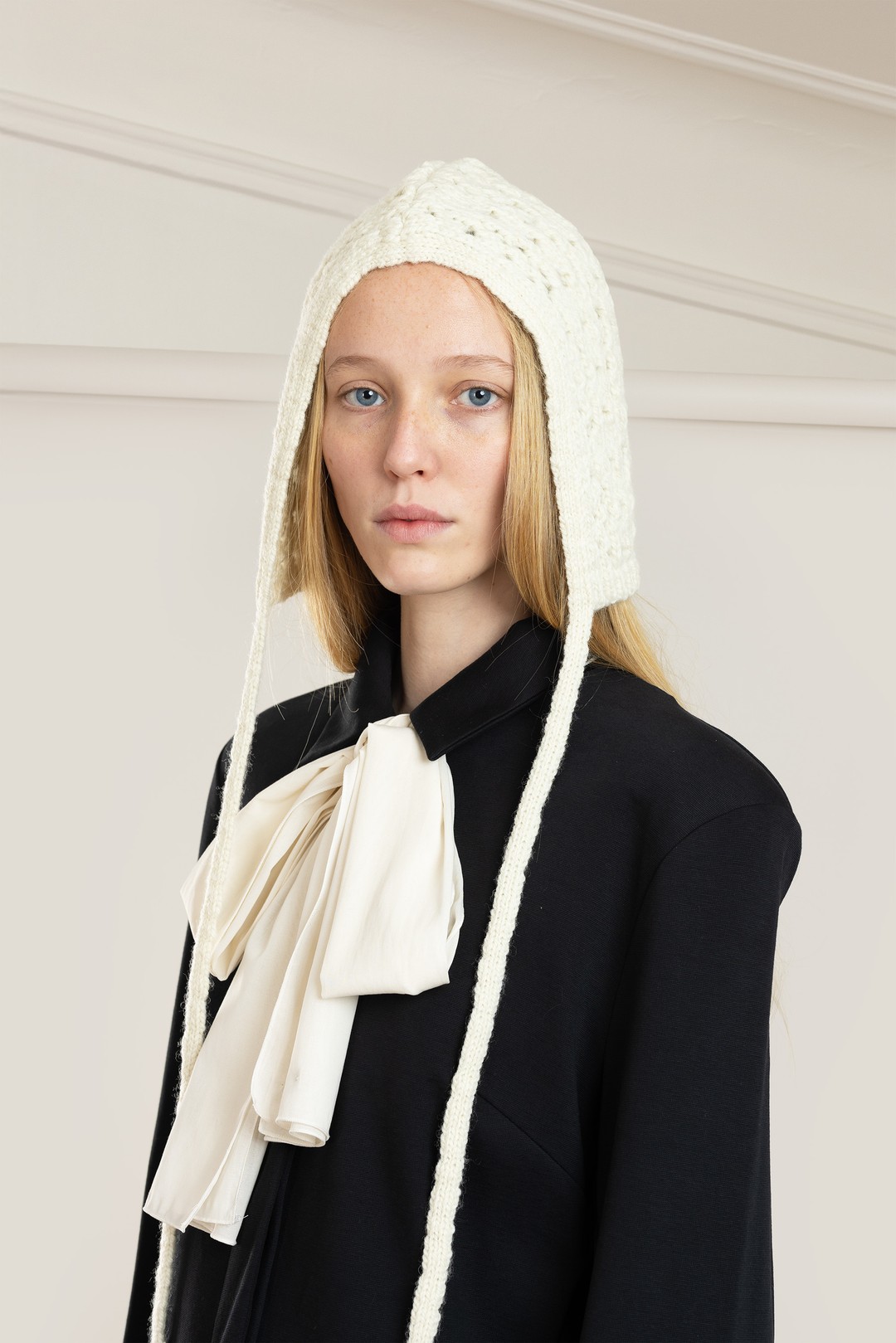 【AMOMENTO】24fw CROCHET KNIT BONNET Crochet Knit Bonnet Ecru | Shelter