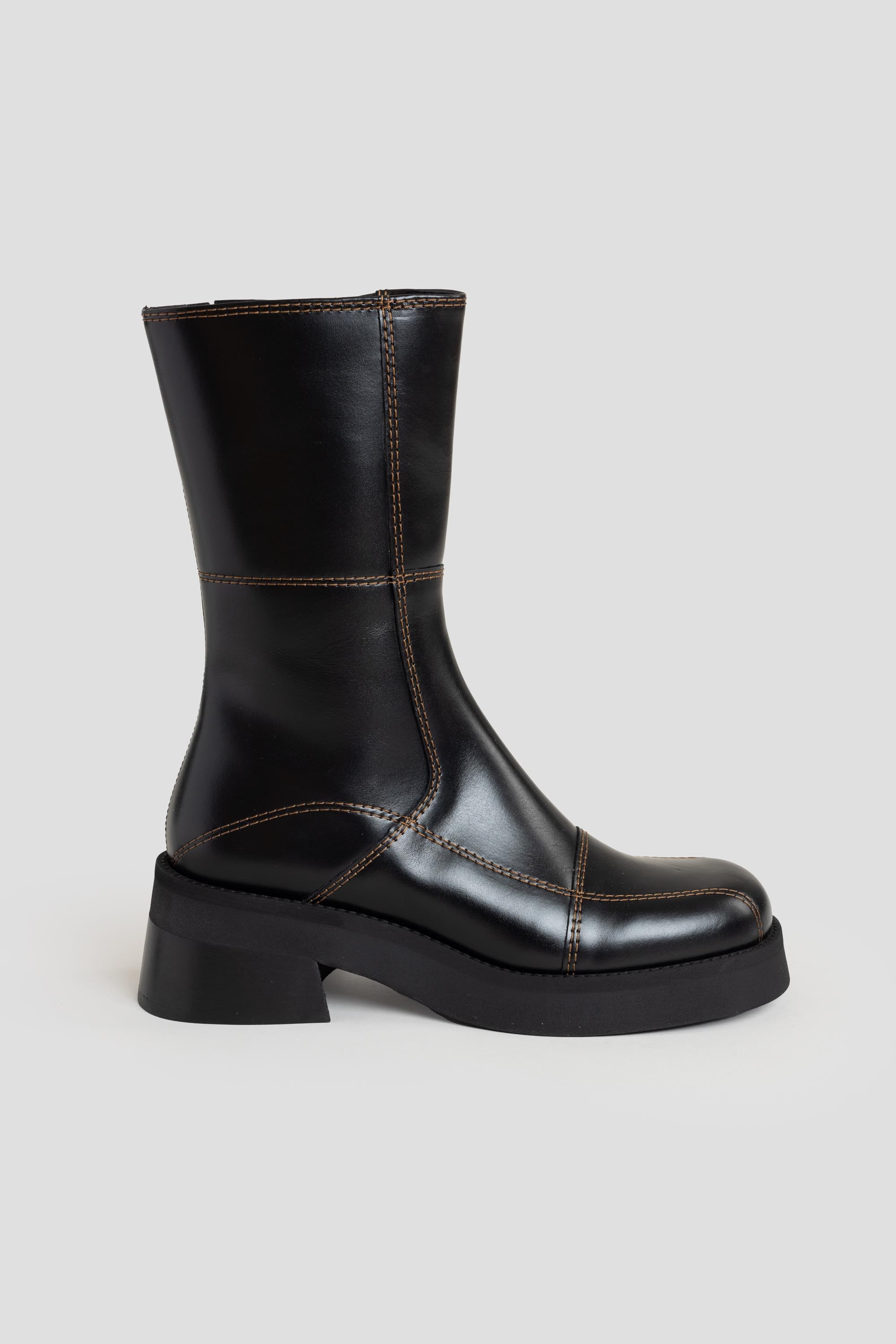 Heya Boots Black/Brown Stitching