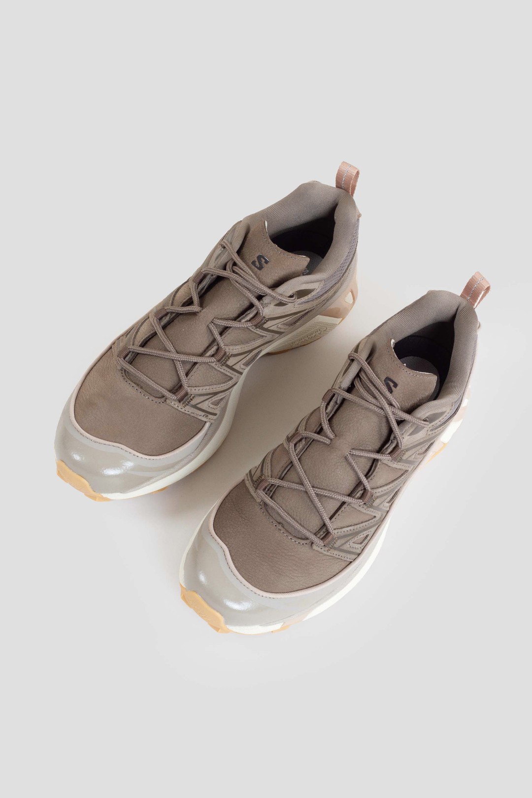 国内配送 SALOMON XT-6 EXPANSE LEATHER BUNGEE CORD /WREN Salomon XT-6 Expanse Leather Bungee Cord | Senikersku