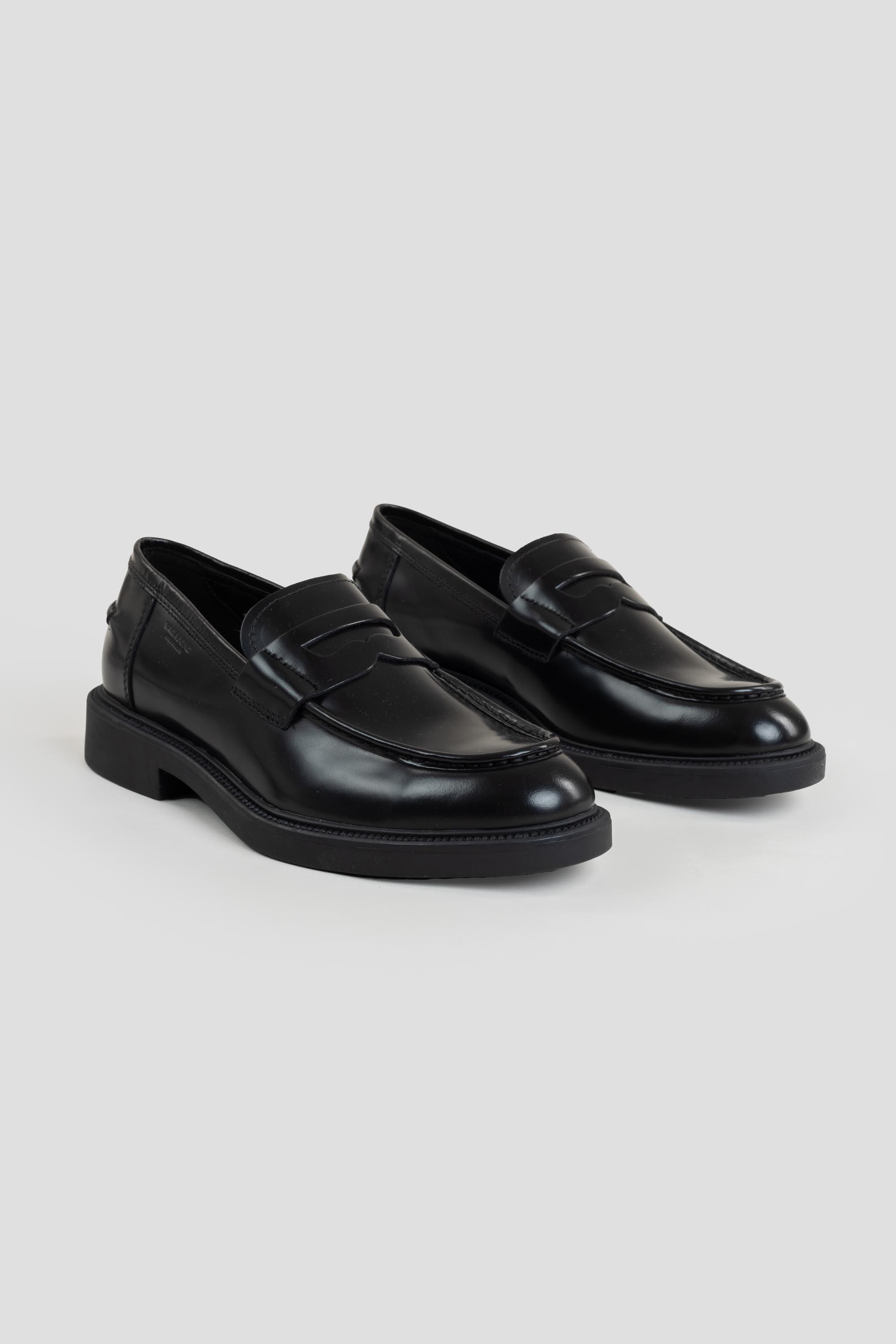 Alex M Loafers Black