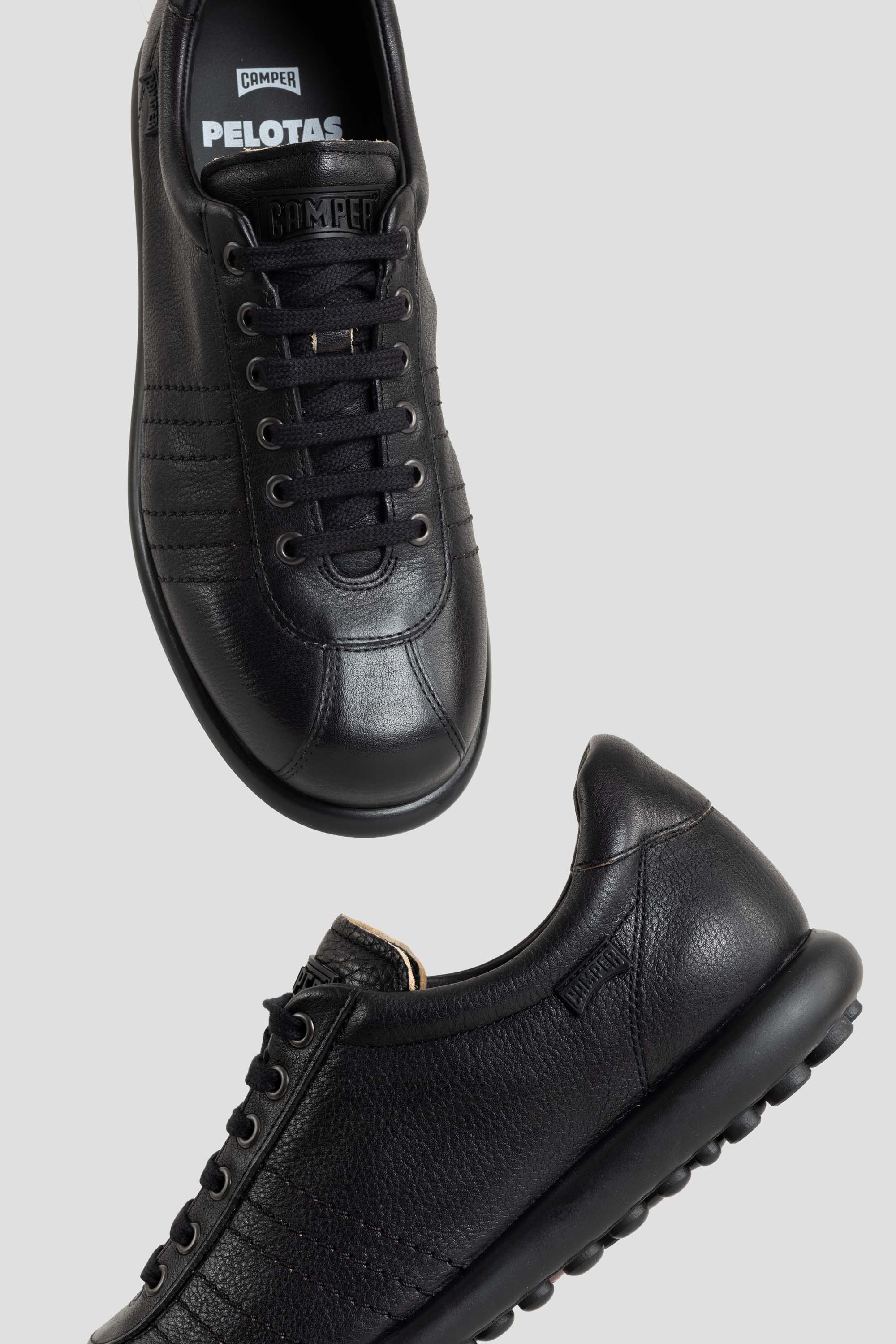 Pelotas Ariel Black