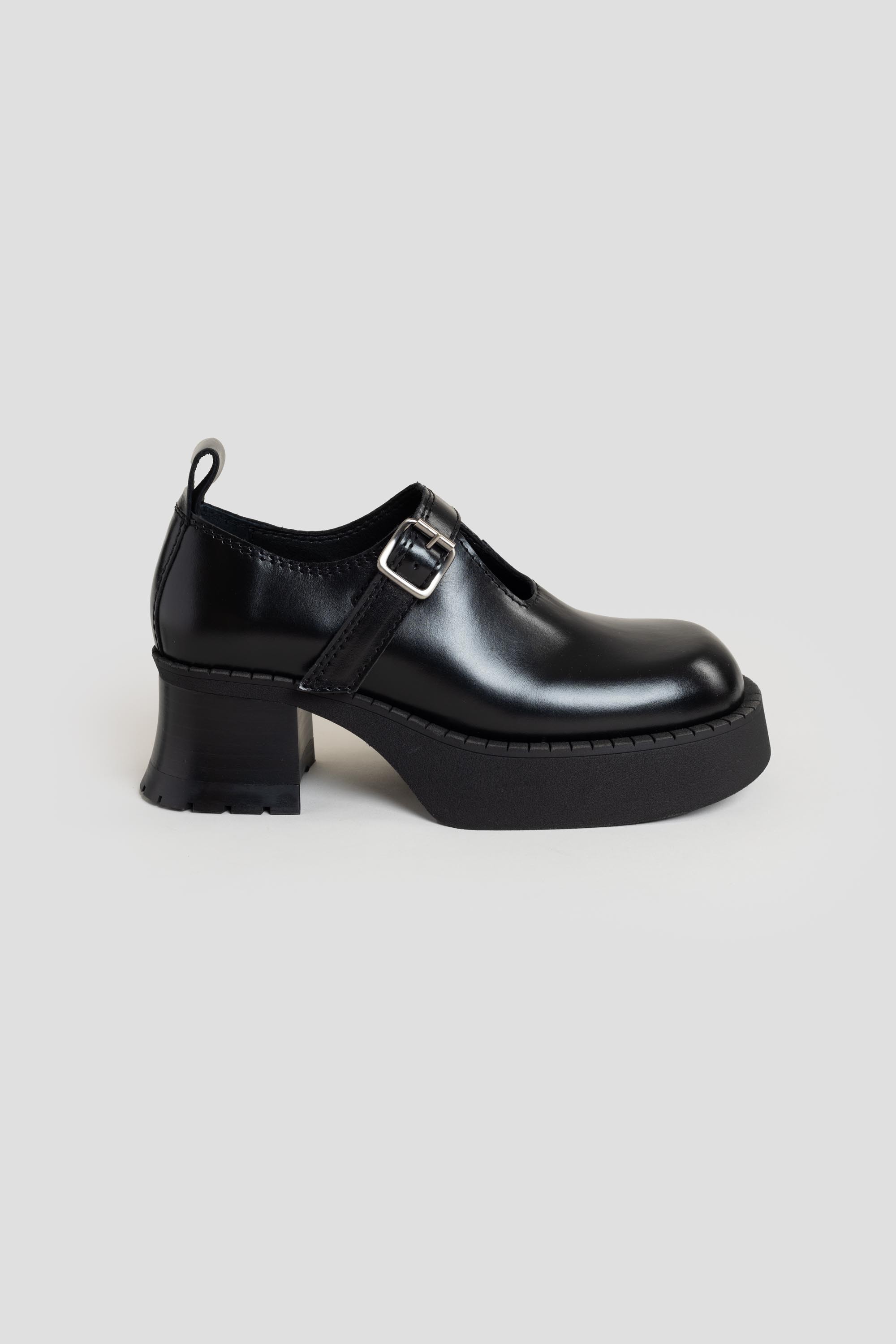 Birgit Brogues Black