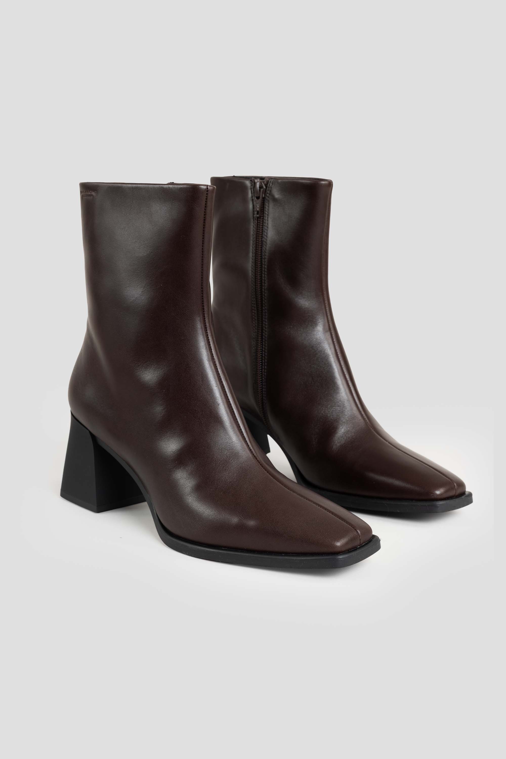 Hedda Boots Chocolate