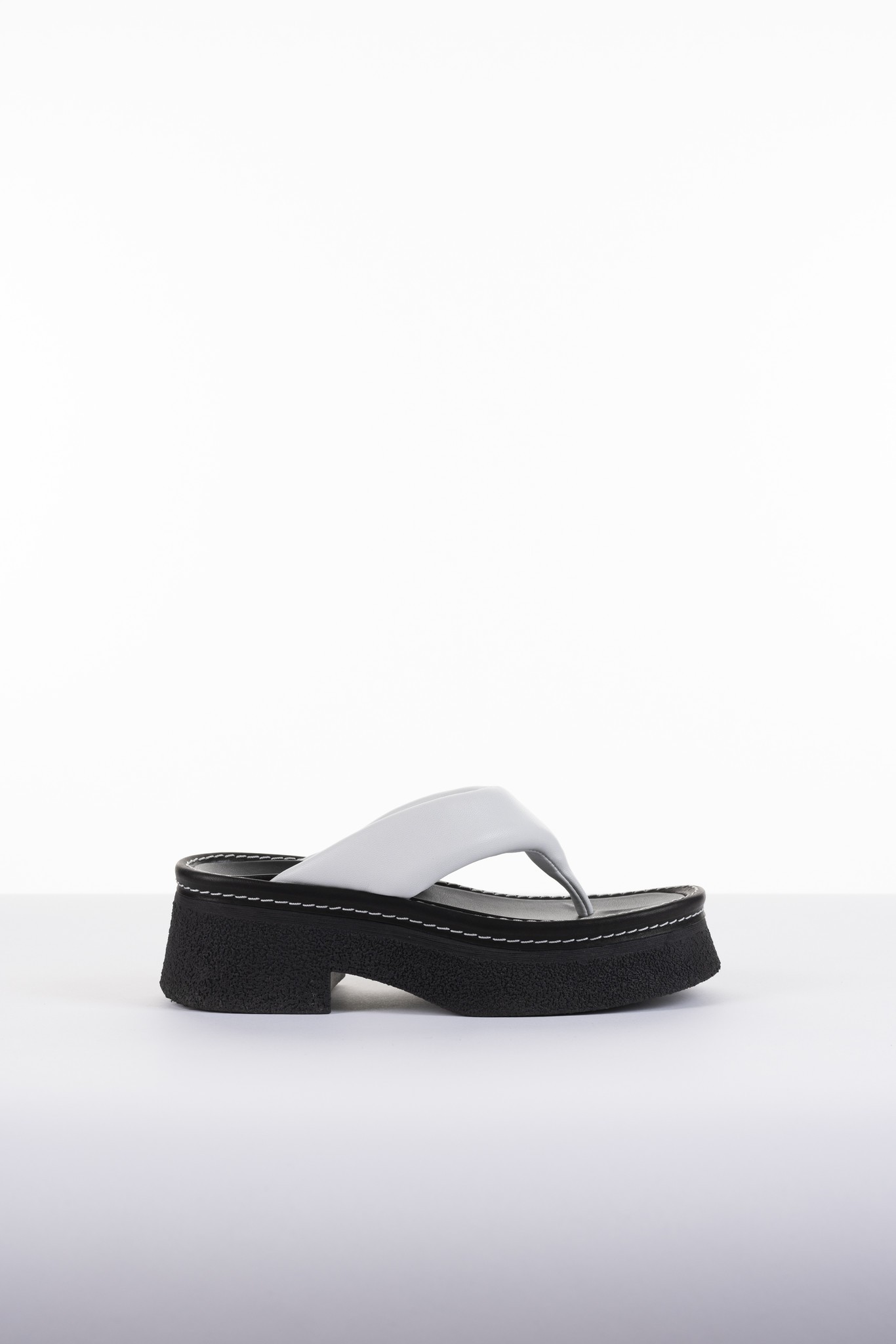 Gana Sandals White