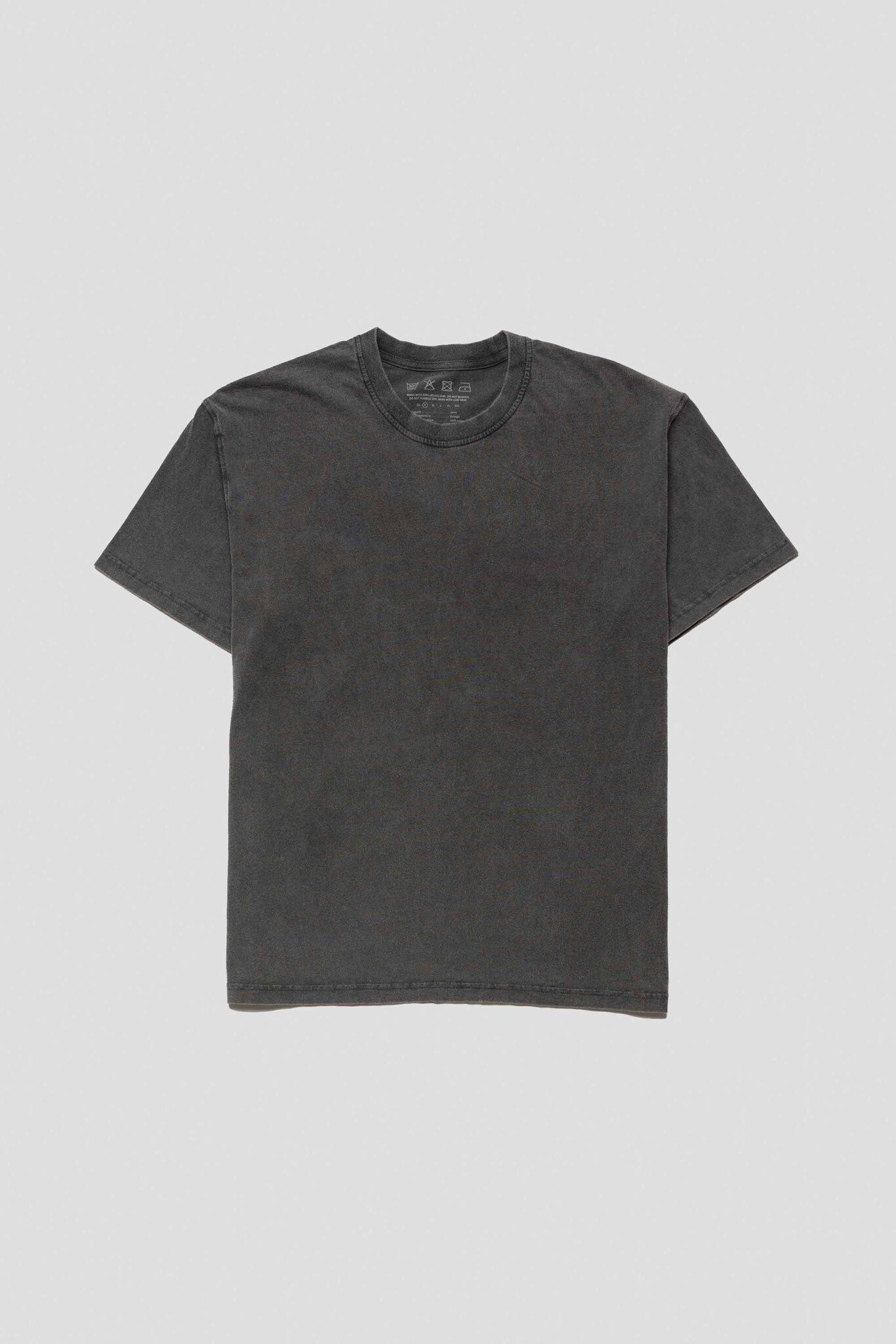 Standard Tee Washed Graphite