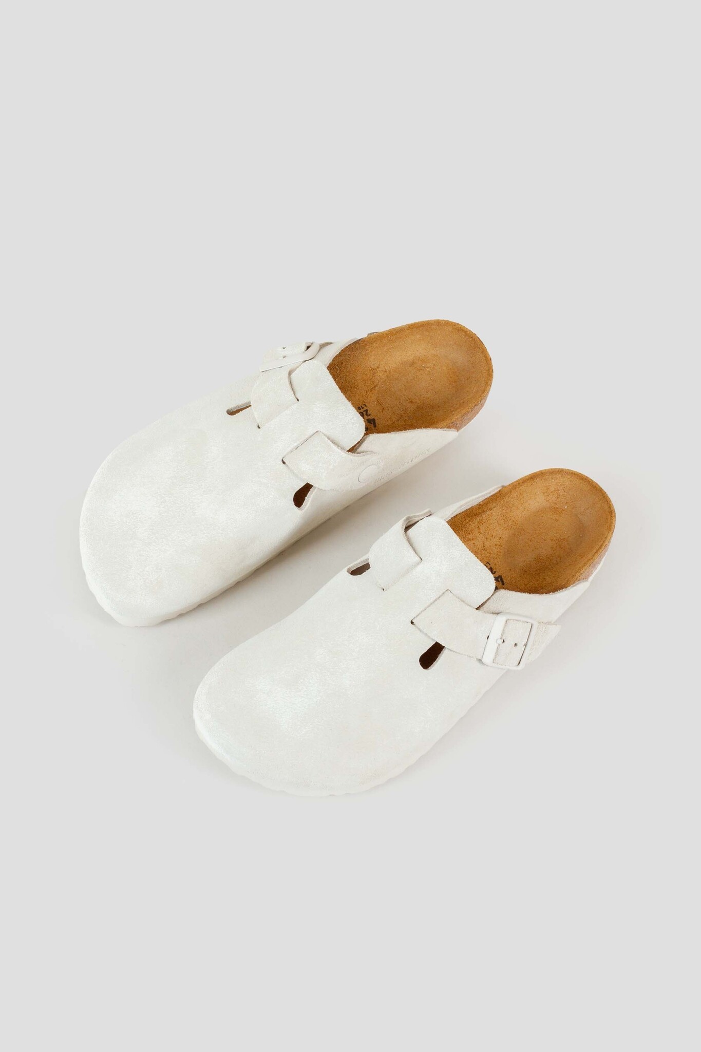 Boston Suede Antique White