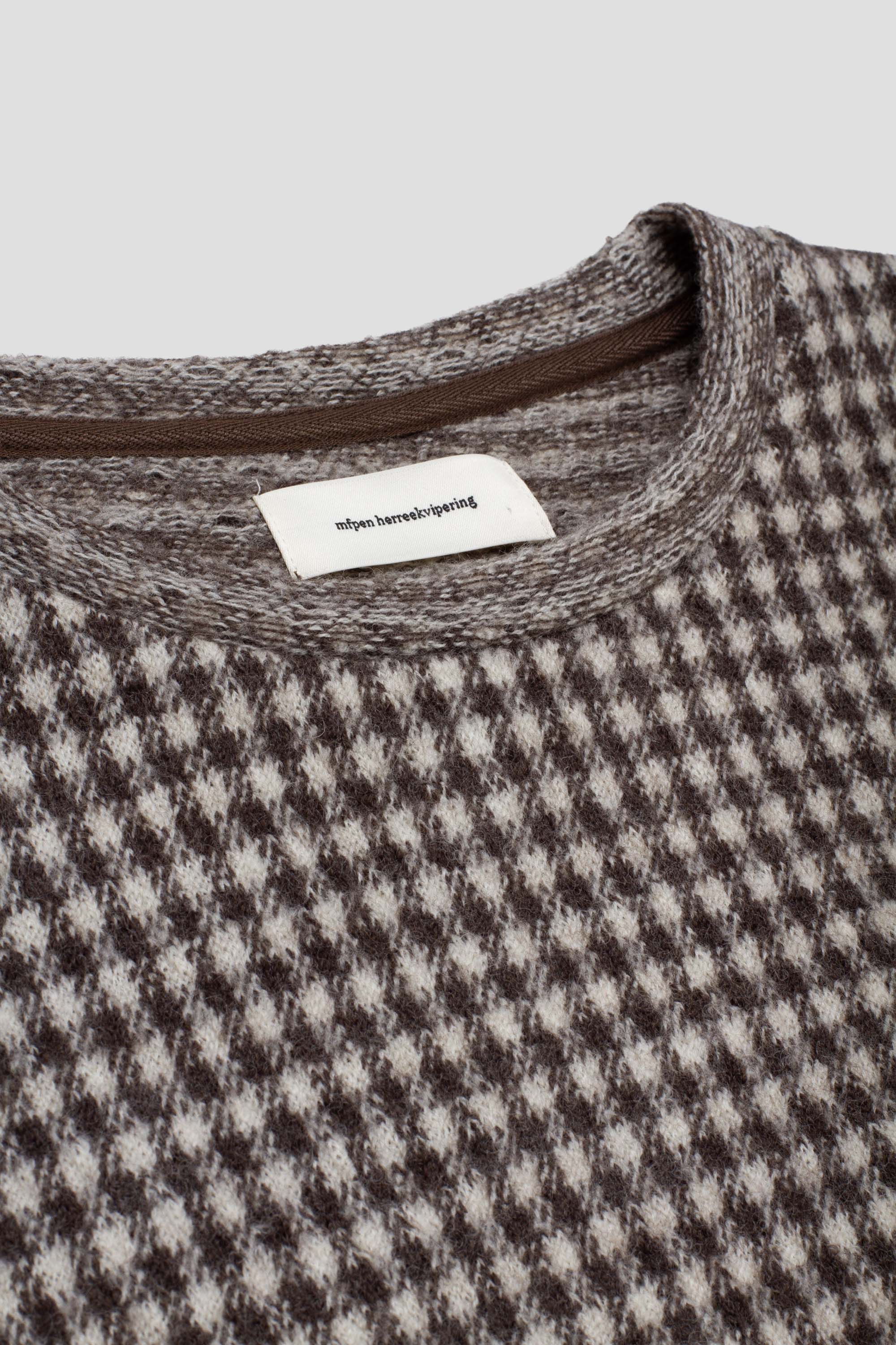 Fuzzy Pullover Brown Houndstooth Check