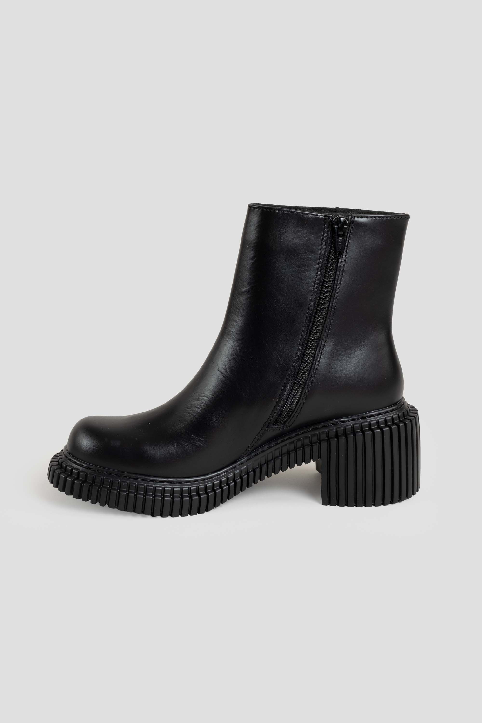 Pix London Boots Black