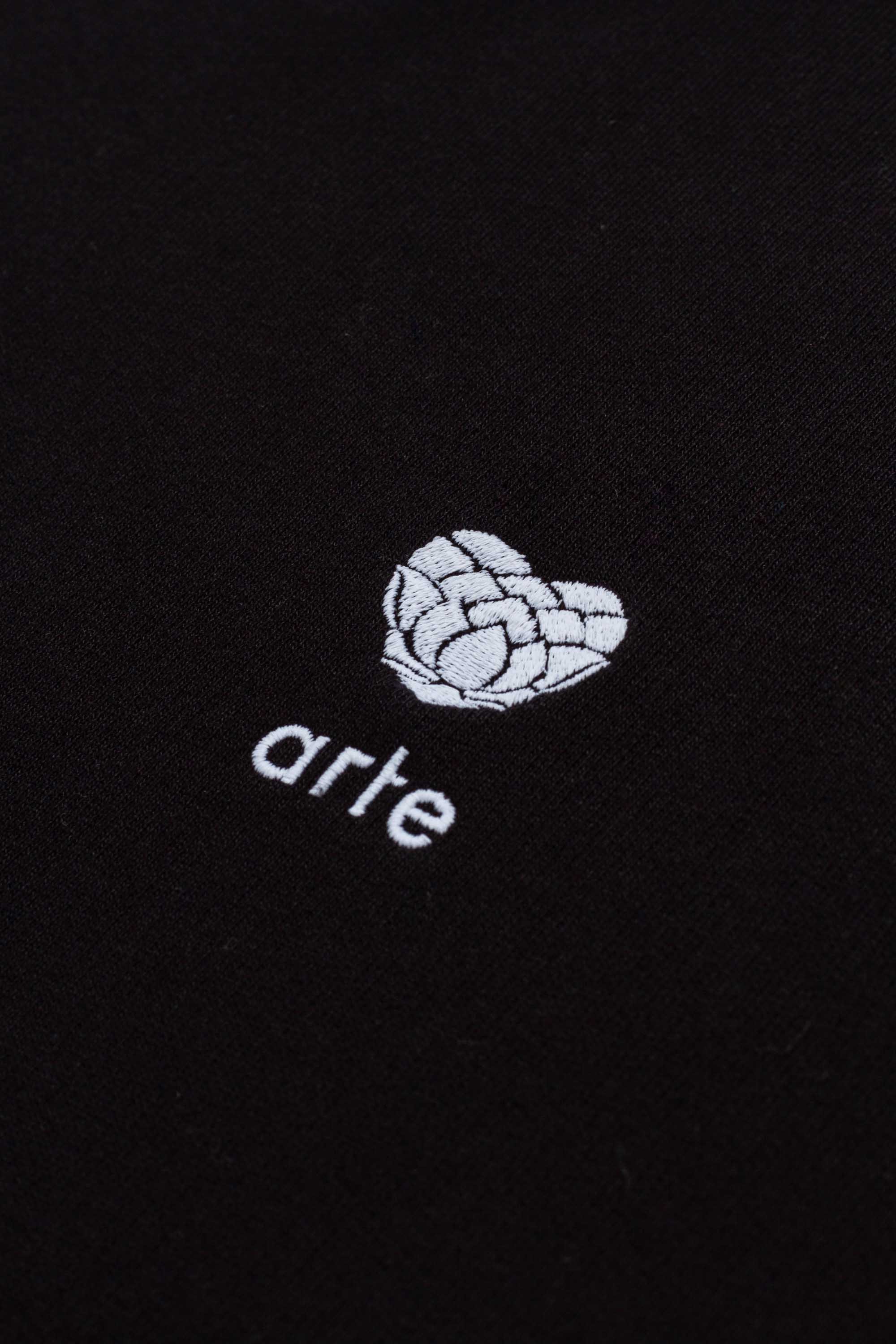 Heart Flower Crewneck Black