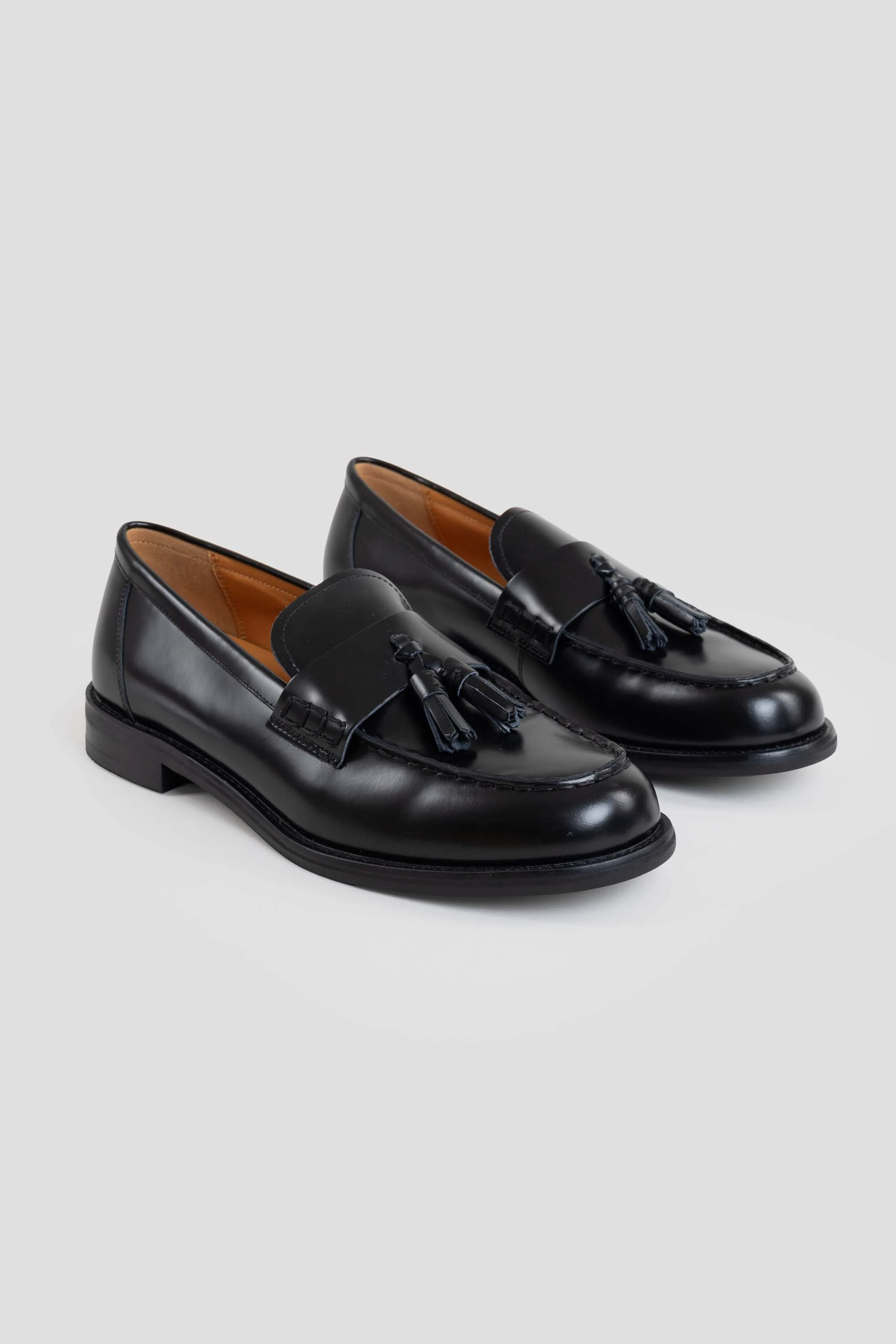 Linn Loafers Black