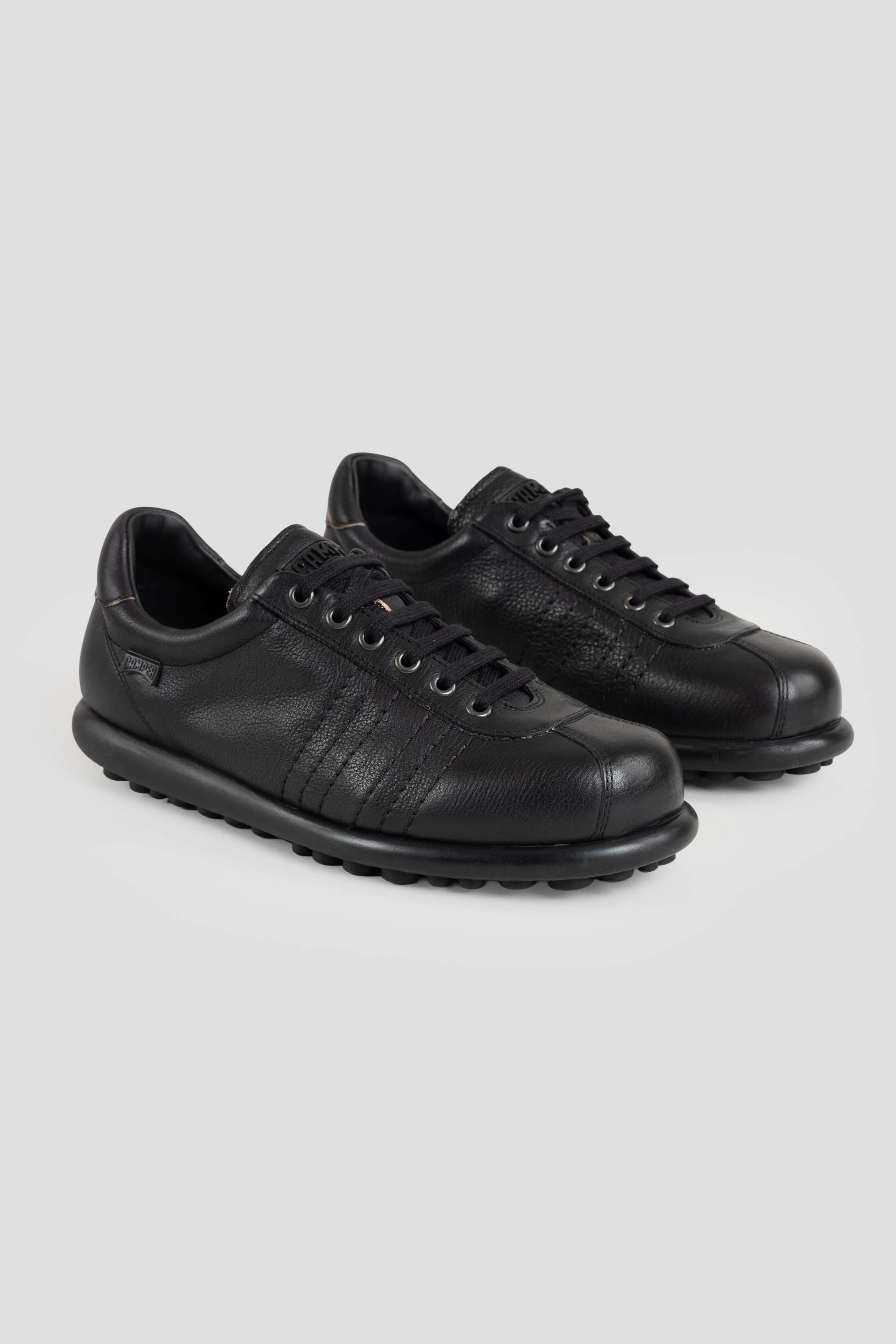 Pelotas Ariel Black