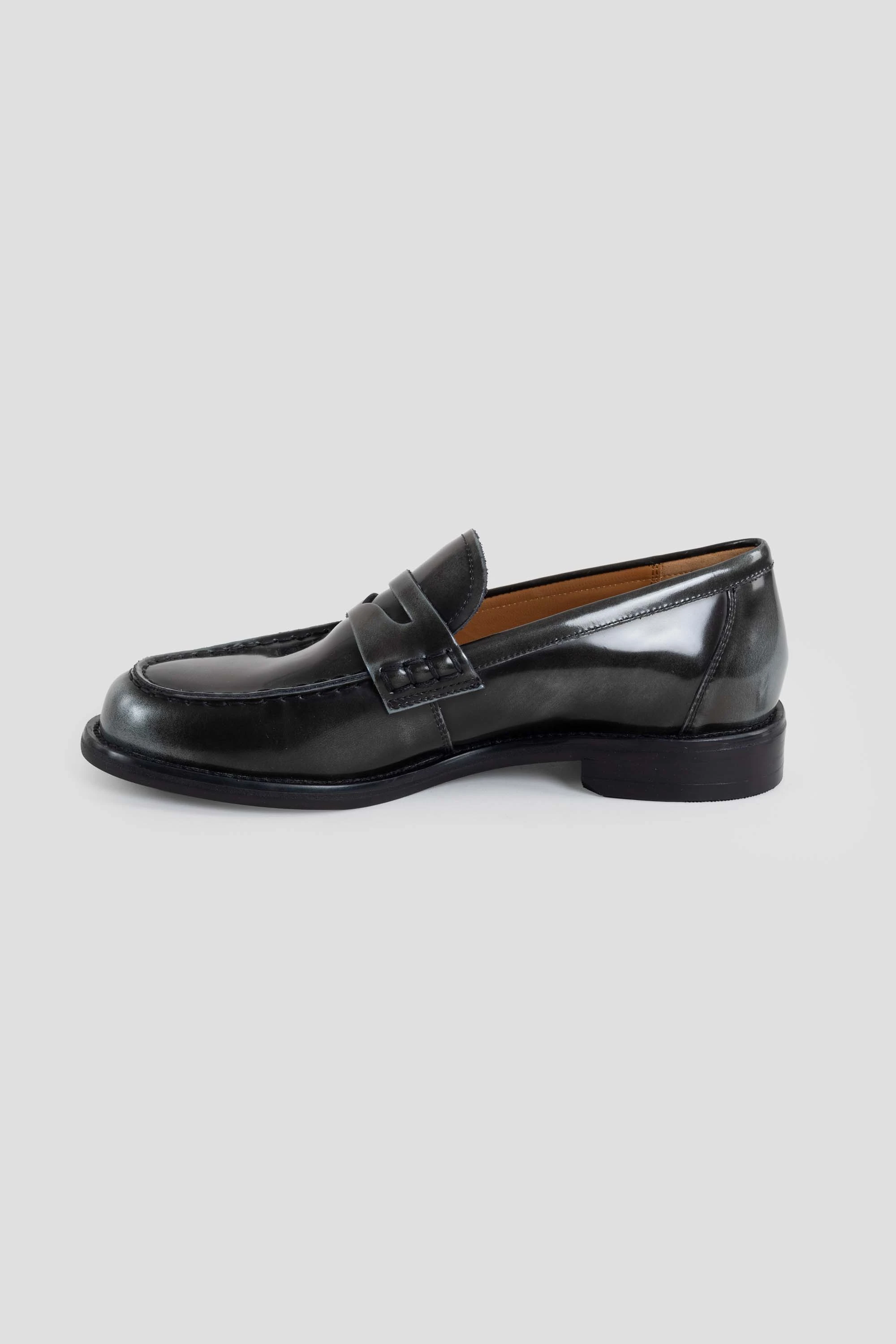 Linn Loafers Dark Grey
