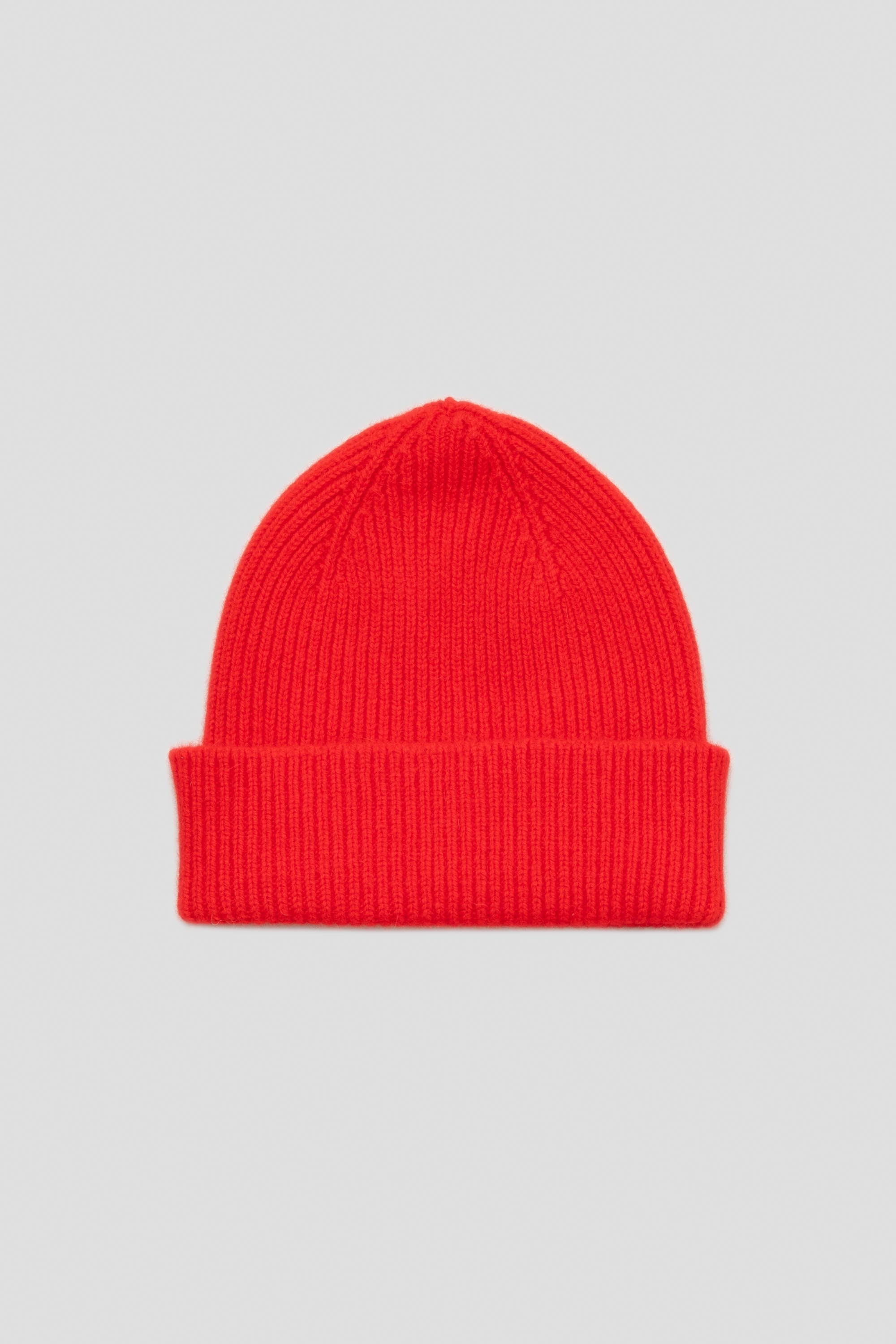 Beanie Crimson