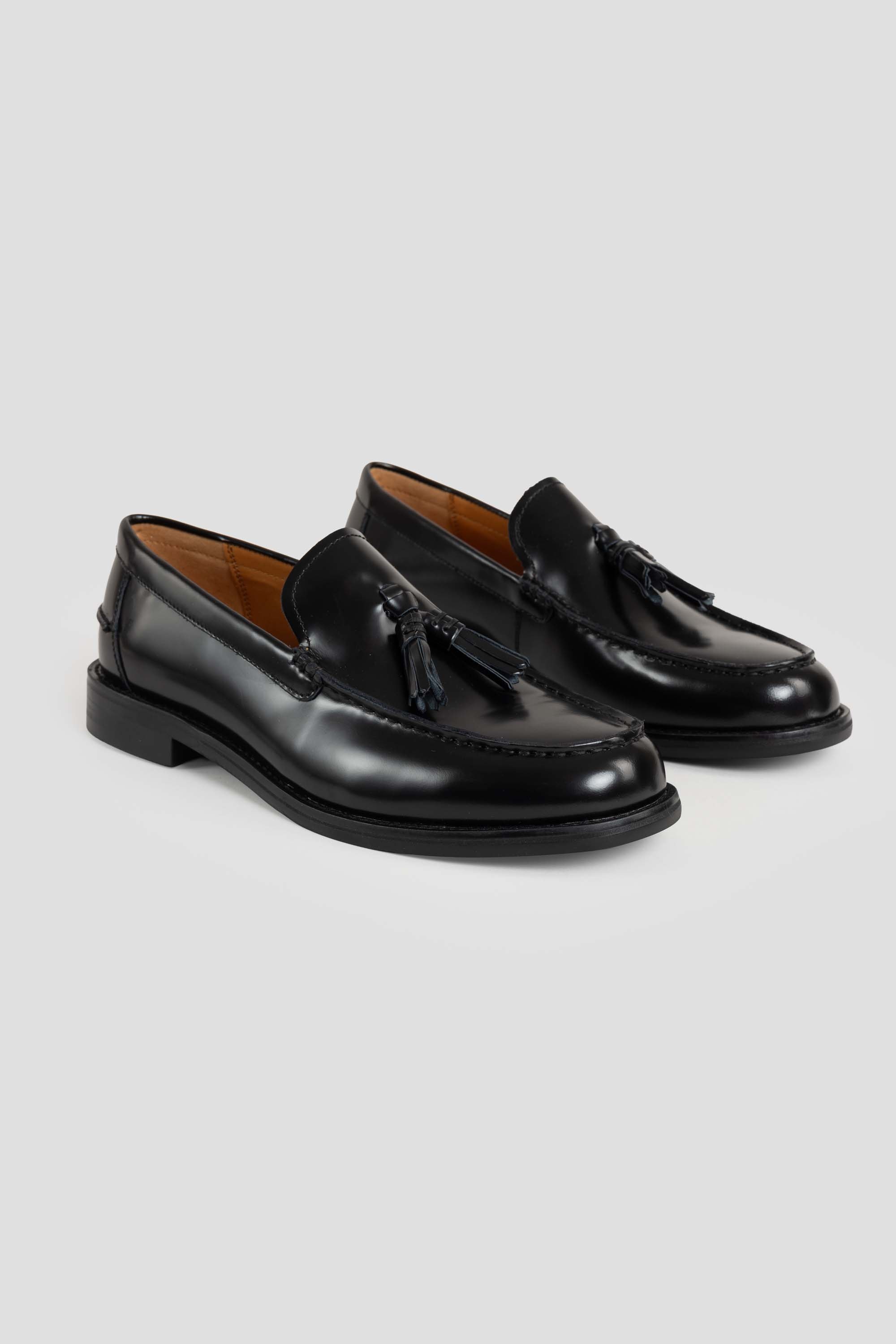 Steven Tassel Loafers Black