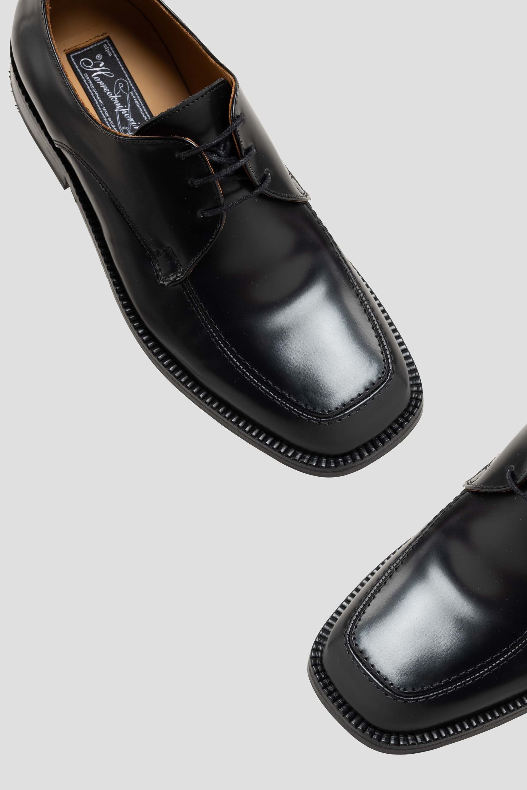 Reunion Derby Black Polido