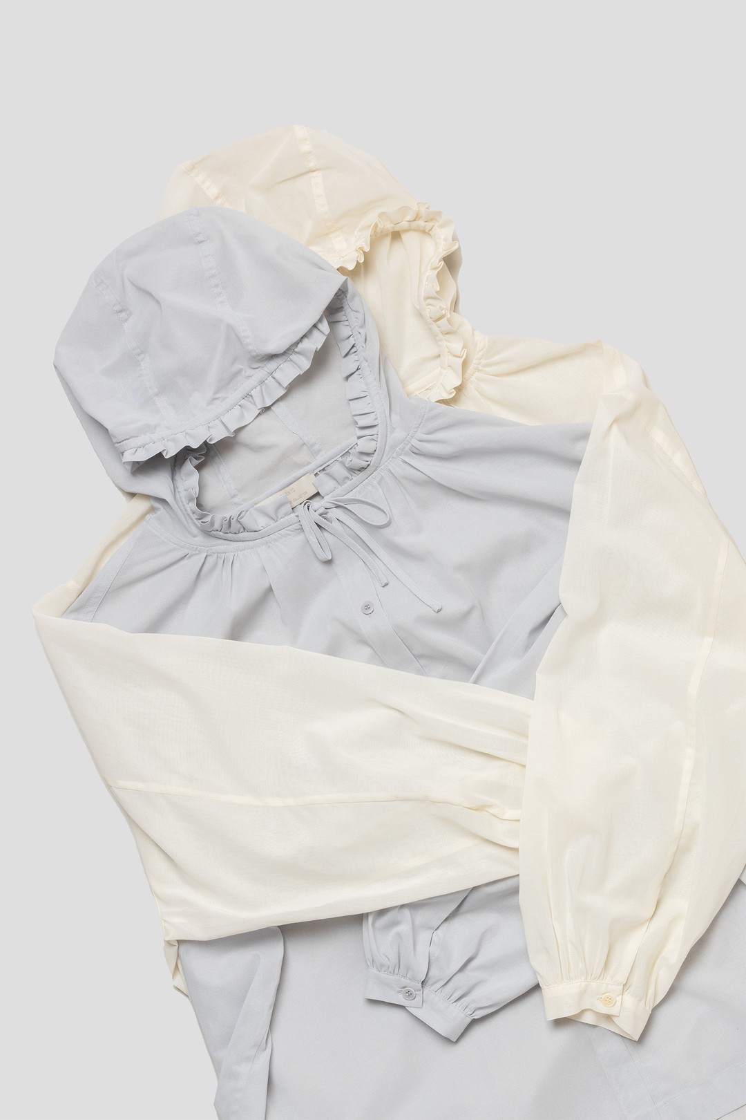 トップス AMOMENTO FRILL HOODED SHIRTS Frill Hooded Shirt Light Blue | Shelter