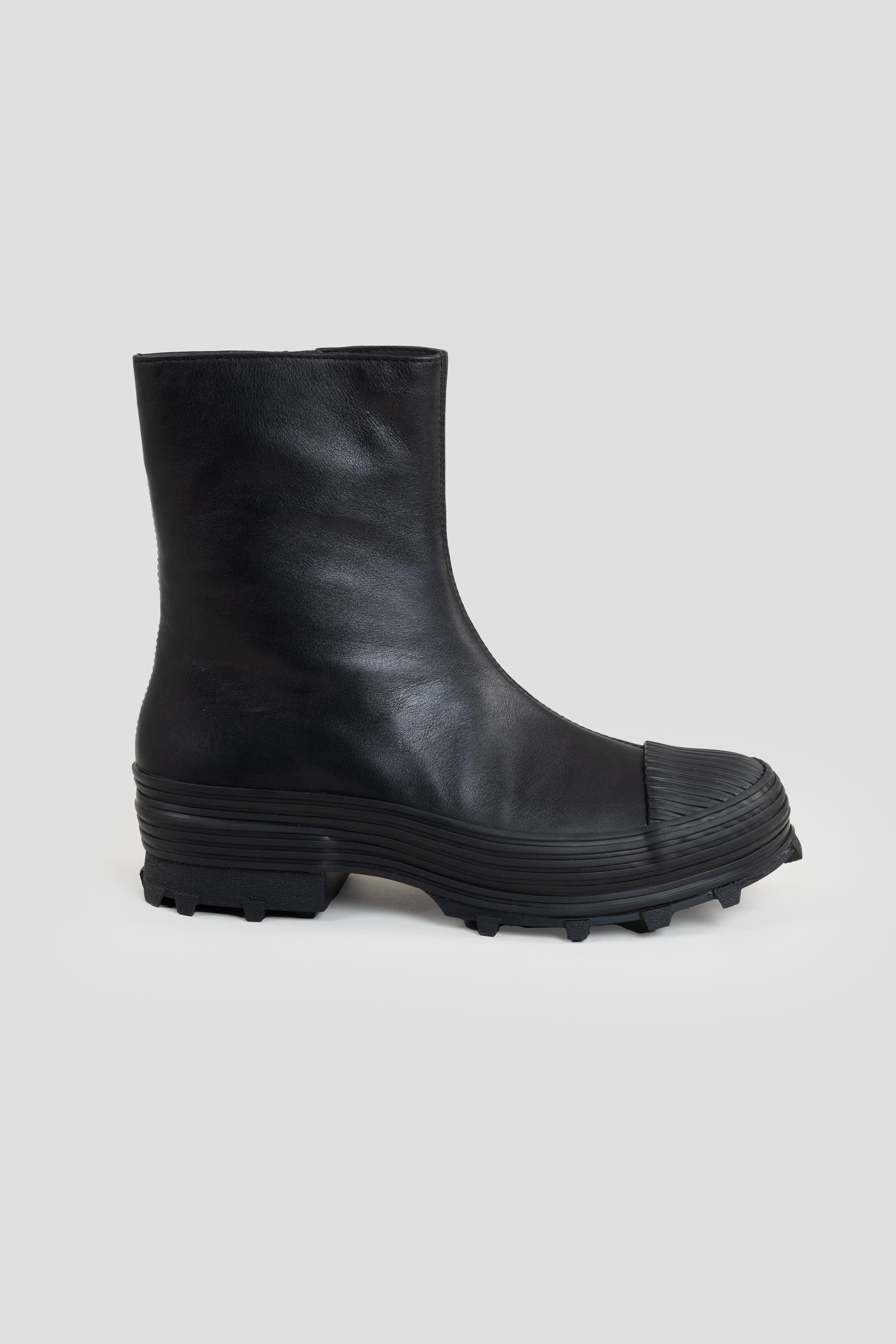 Traktori Boots Black