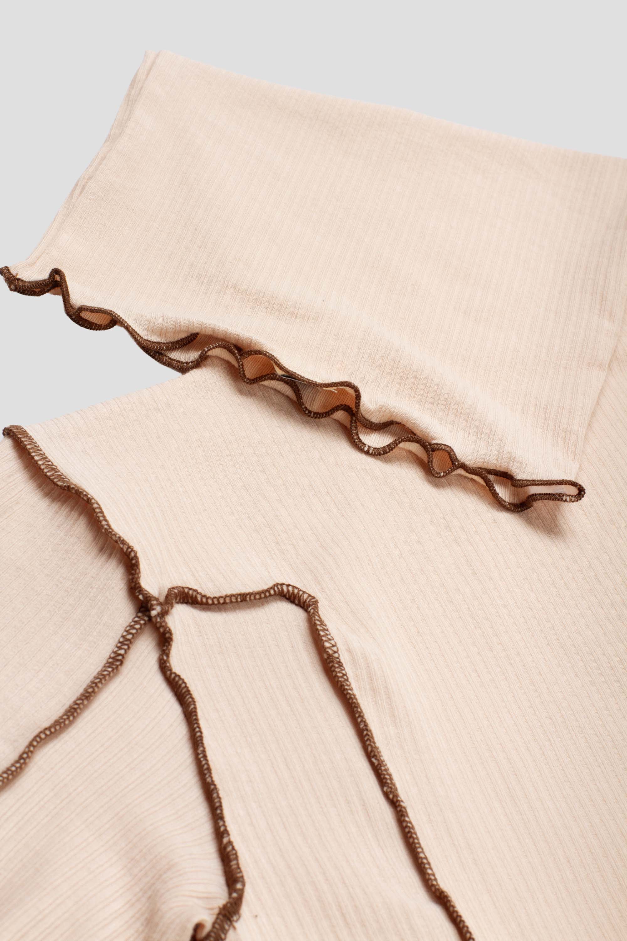 Omato Turtleneck Tin Beige