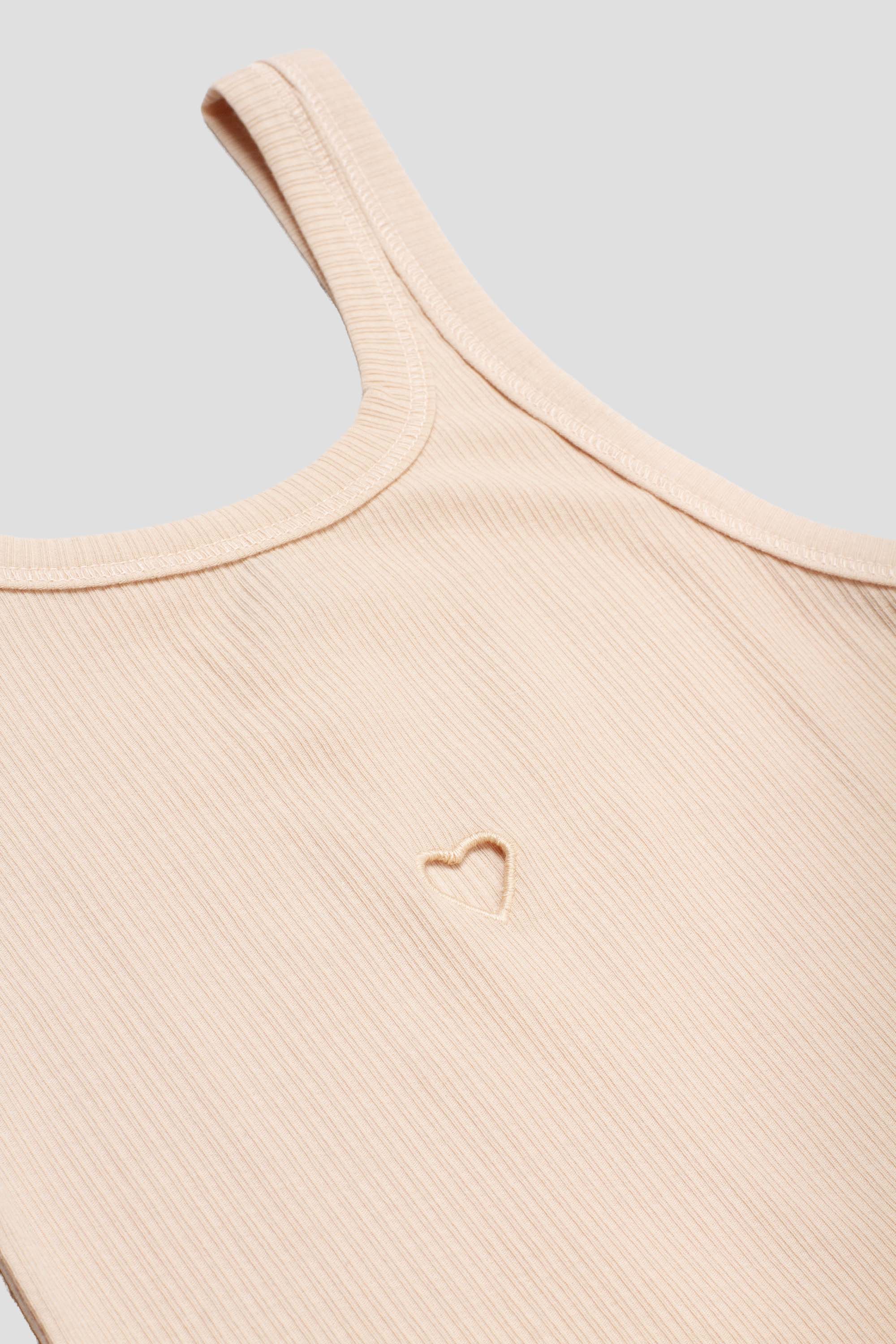 Heart Tank Tin Beige