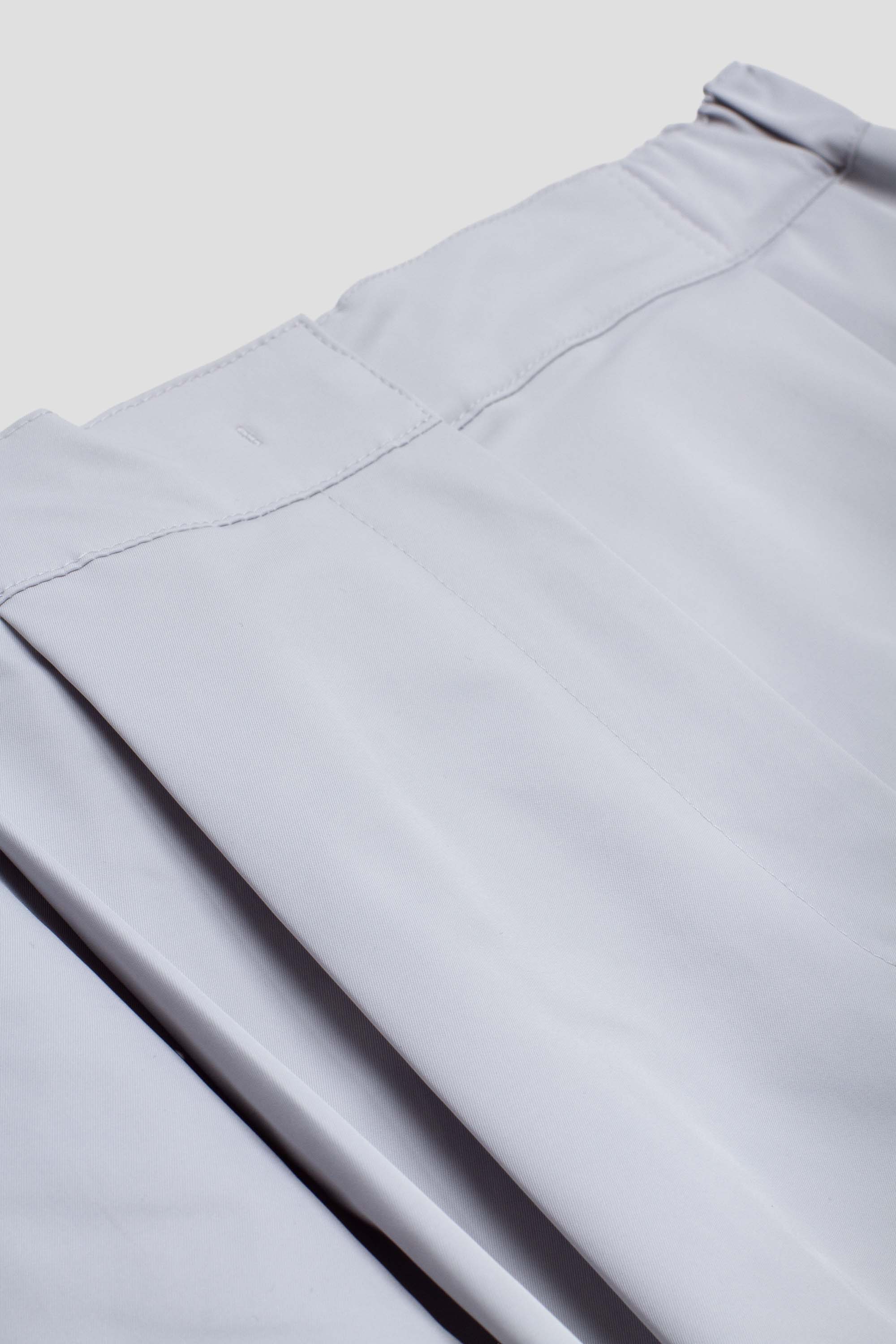 Amomento Two Tuck Balloon Pants Light Grey