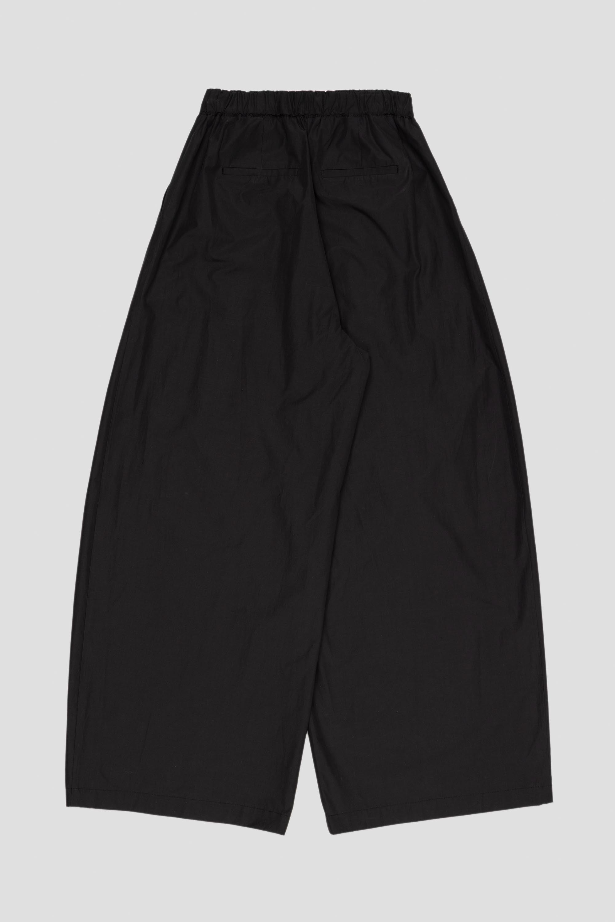 Three Tuck Banding Pants Black