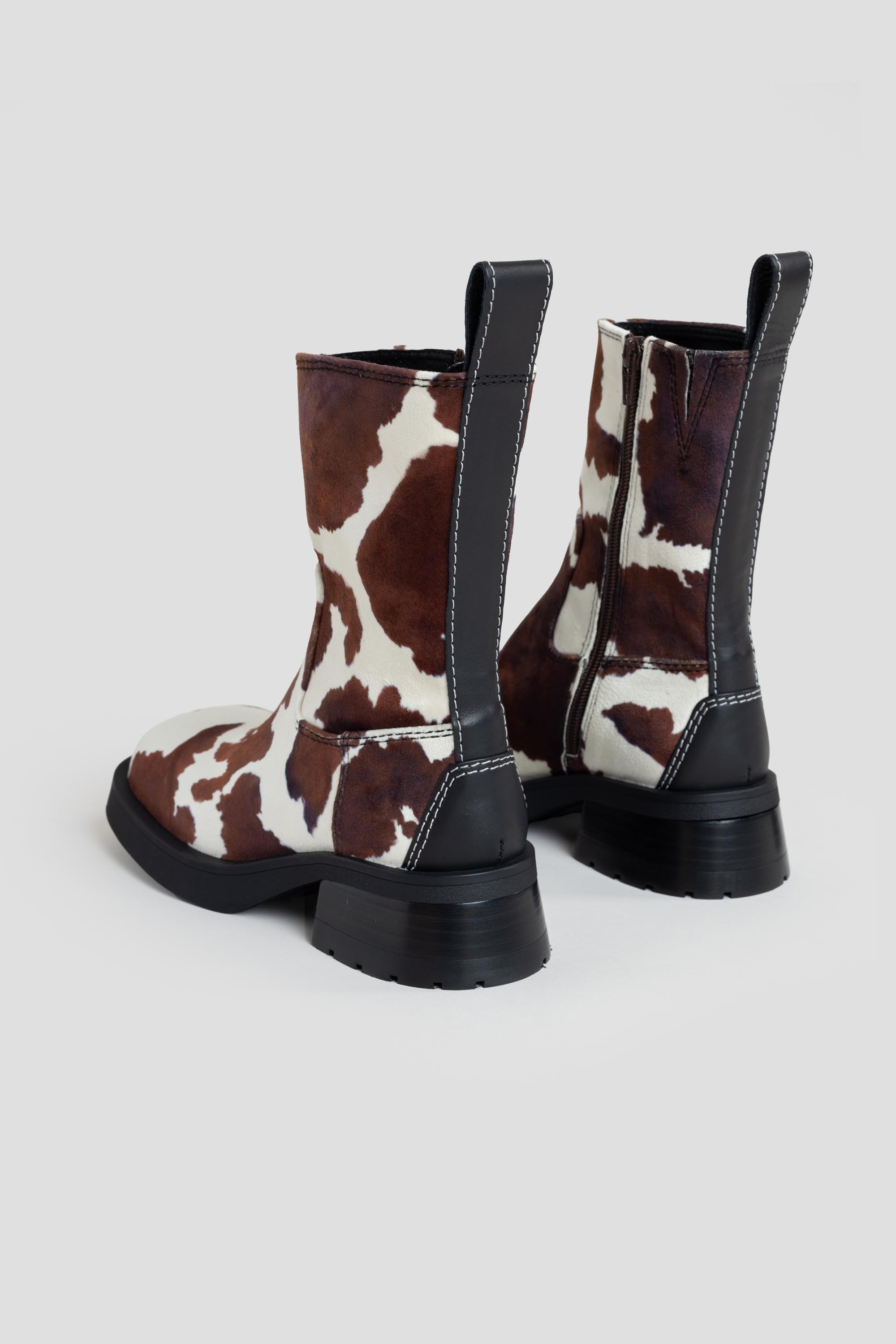 Yolanda Boots Cow