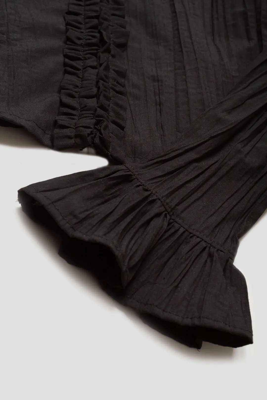 Crinkle Ruffle Shirt Black | Shelter