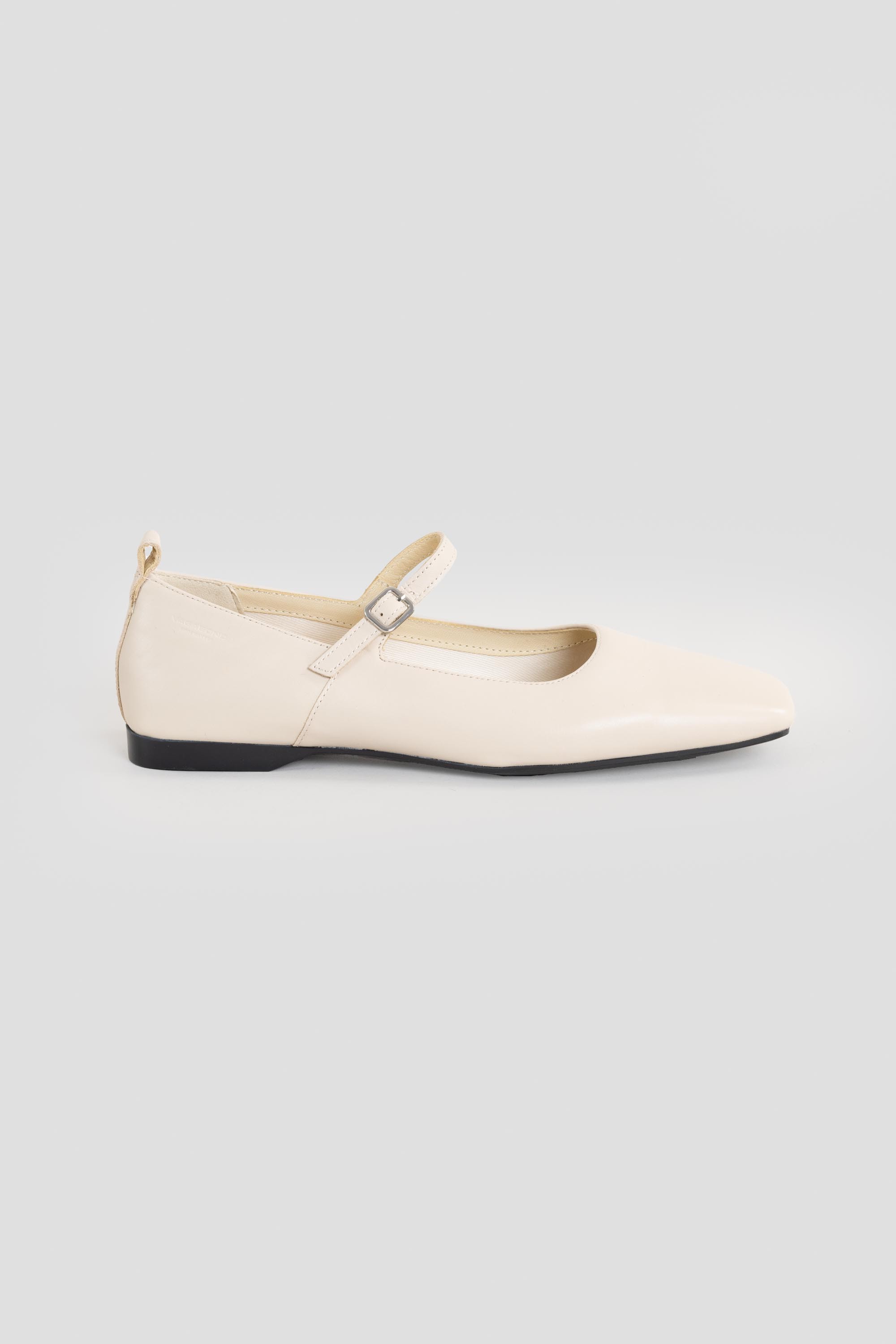 Delia Mary-Jane Flats Off White