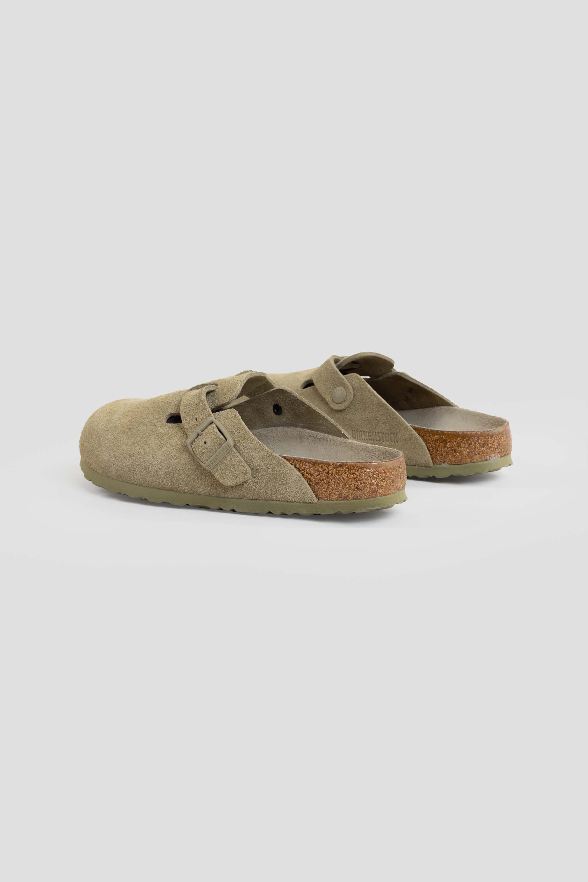 Boston Suede Faded Khaki