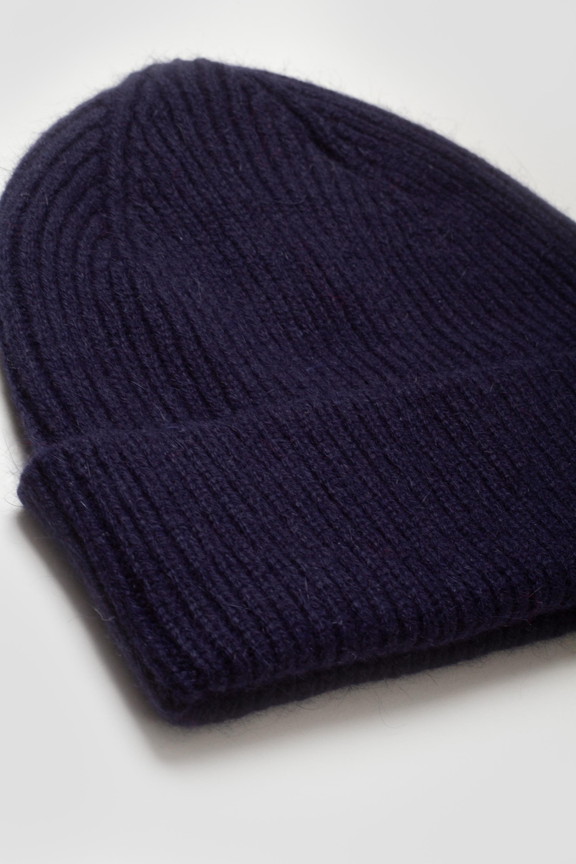 Beanie Midnight