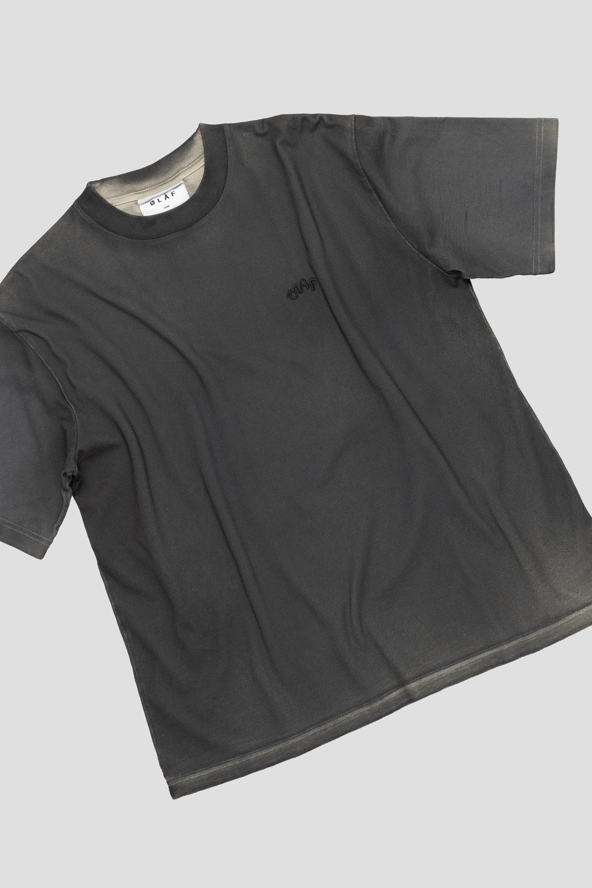 Pigment Spray Tee Charcoal