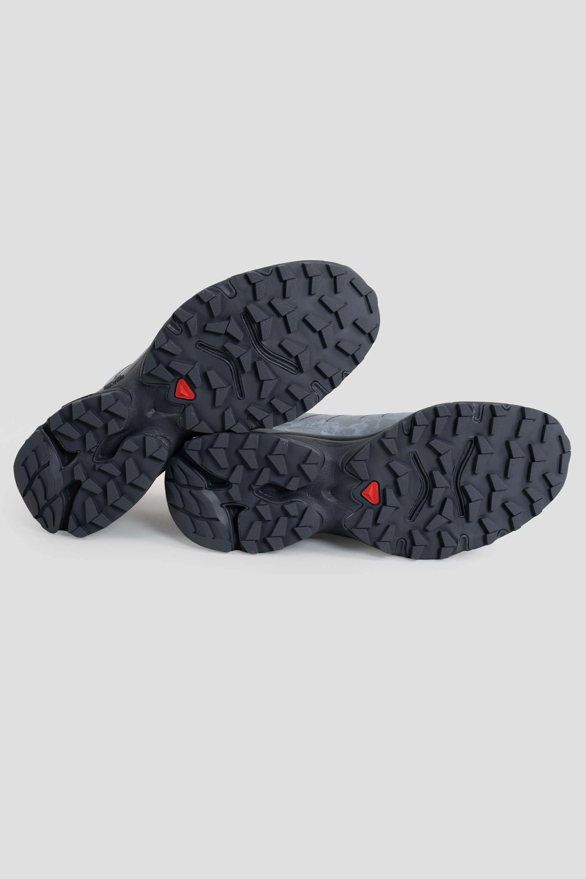 XT-4 OG Protective Monument/Asphalt/FTW Silver