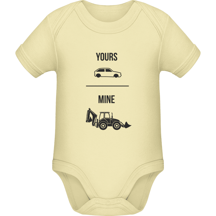 Car vs Tractor Baby romper kostym contain pic