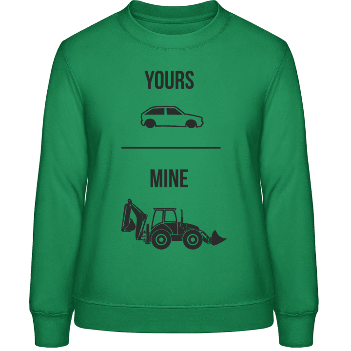 Car vs Tractor Sweatshirt för kvinnor contain pic