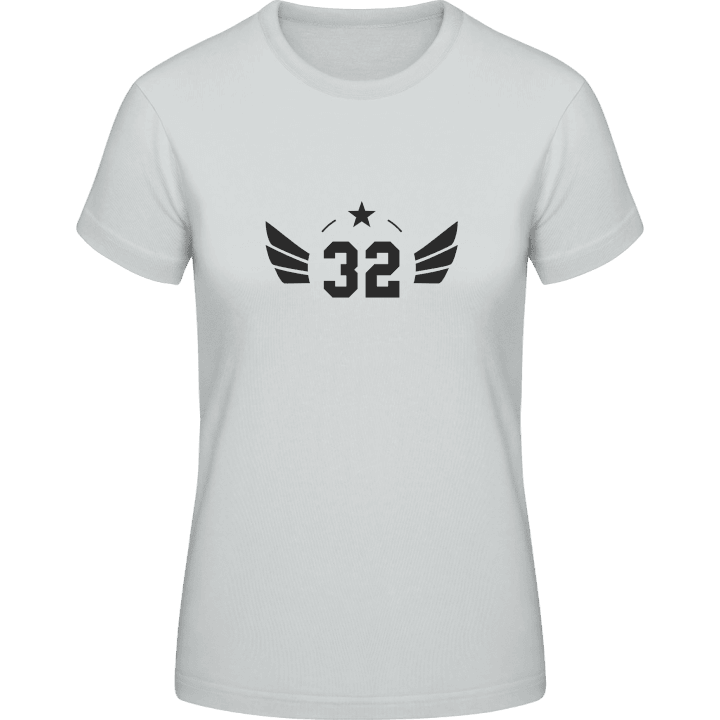 32 Years T-shirt til kvinder 0 image