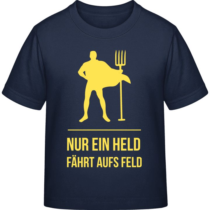 Nur ein Held fährt aufs Feld T-shirt för barn contain pic