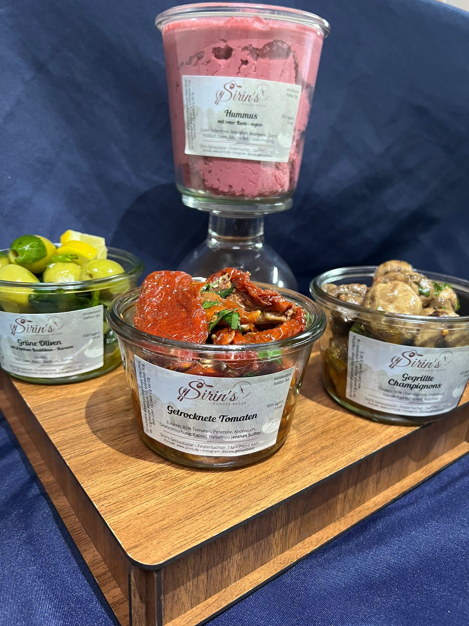 Antipasti + Hummus Vegan Set