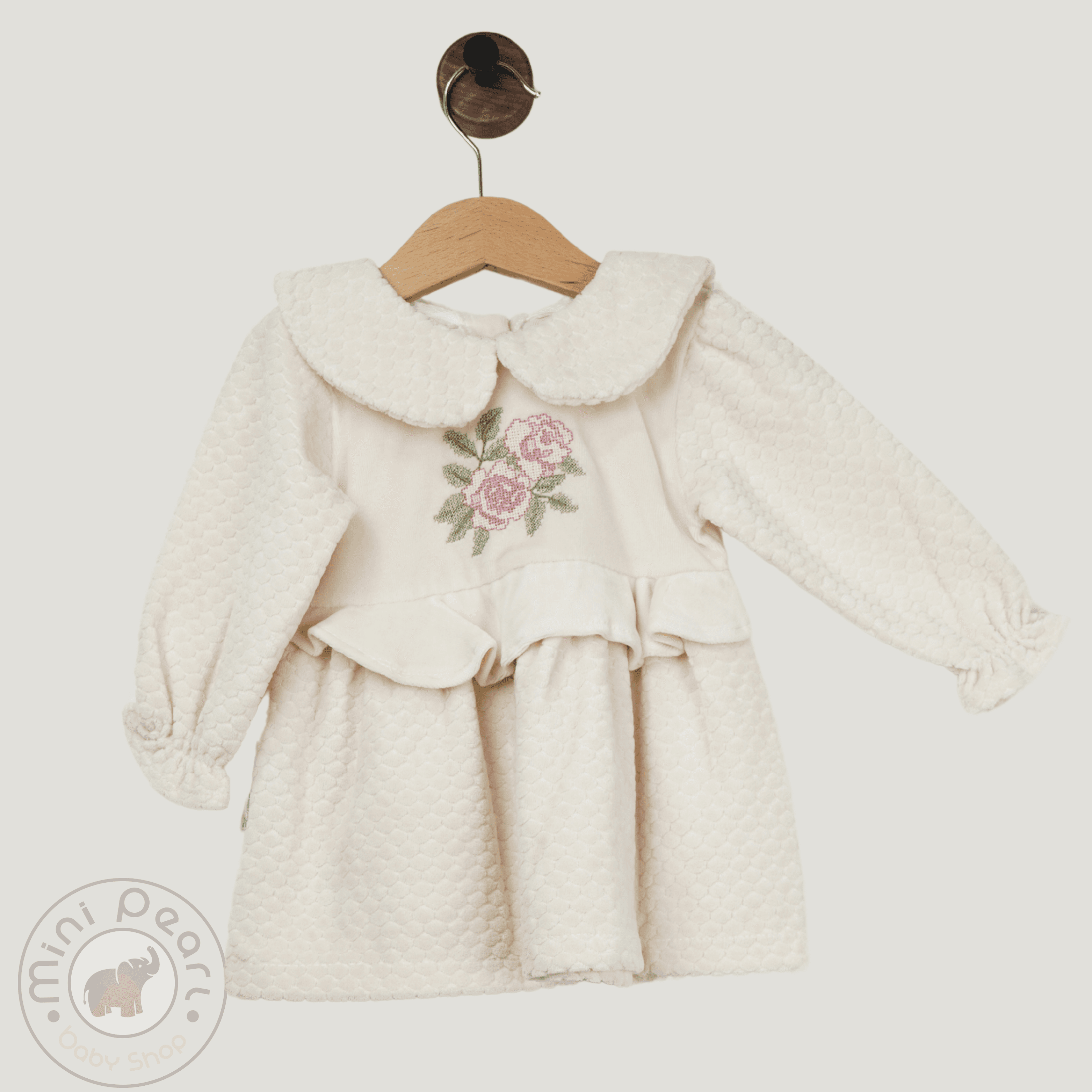 Baby-Kleid mit Blumenstickerei und Volants
