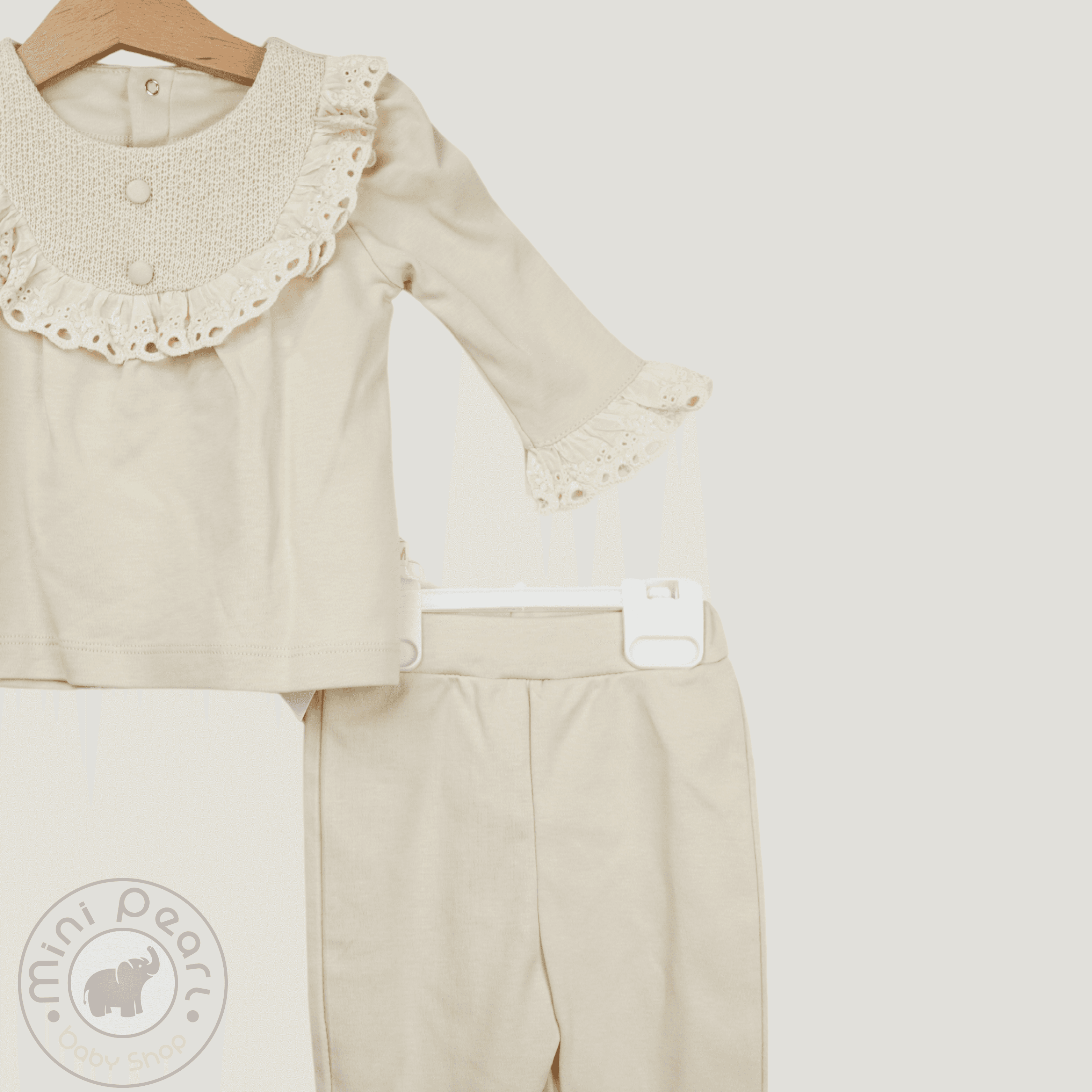 Baby-Set mit Häkelkragen und Rüschen – 100% Baumwolle